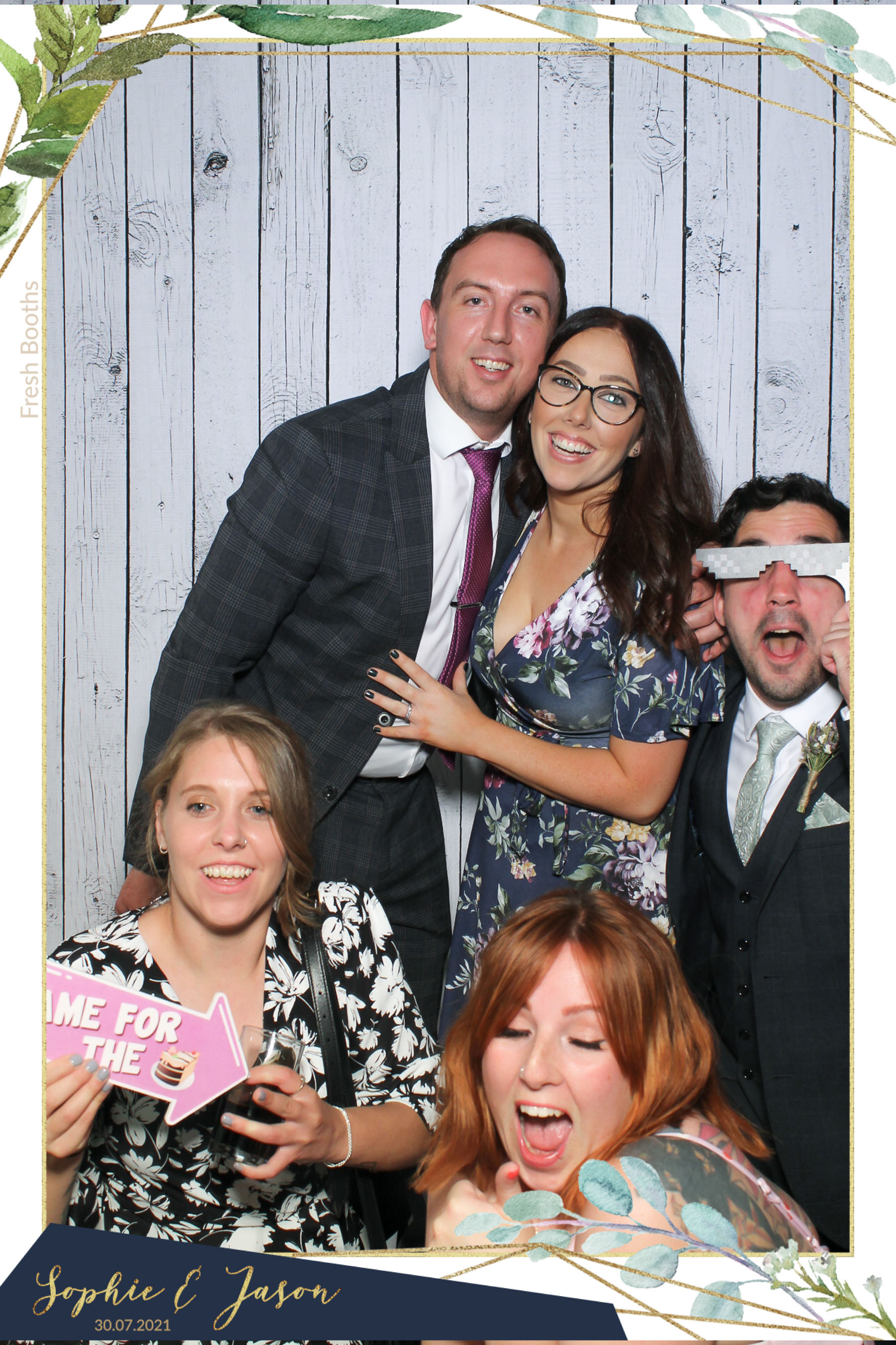 Jason and Sophie Wedding - Selfie Mirror | View more photos from the event at gallery.freshbooths.com/u/FreshBooths/Jason-and-Sophie-Wedding-Selfie-Mirror