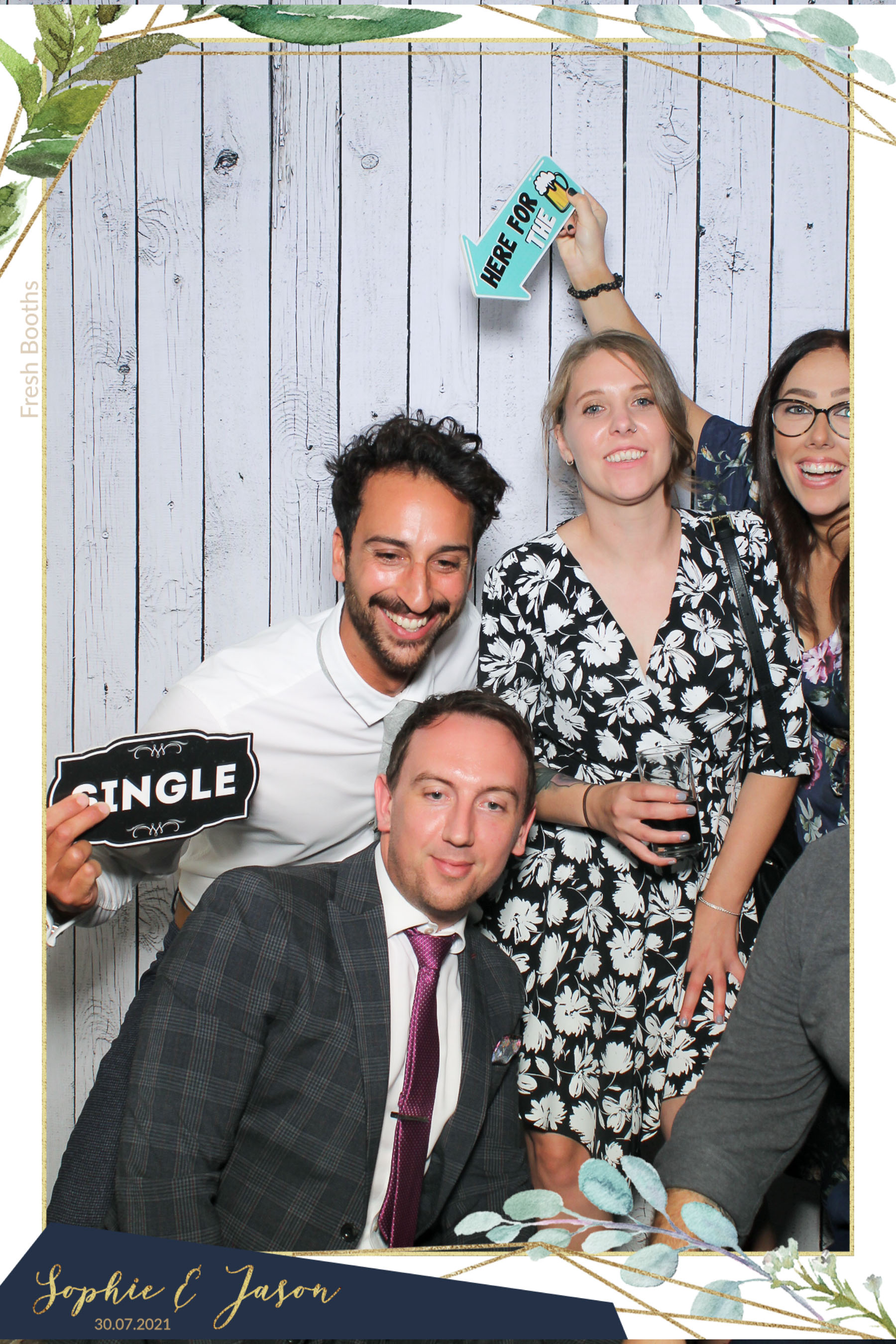 Jason and Sophie Wedding - Selfie Mirror | View more photos from the event at gallery.freshbooths.com/u/FreshBooths/Jason-and-Sophie-Wedding-Selfie-Mirror