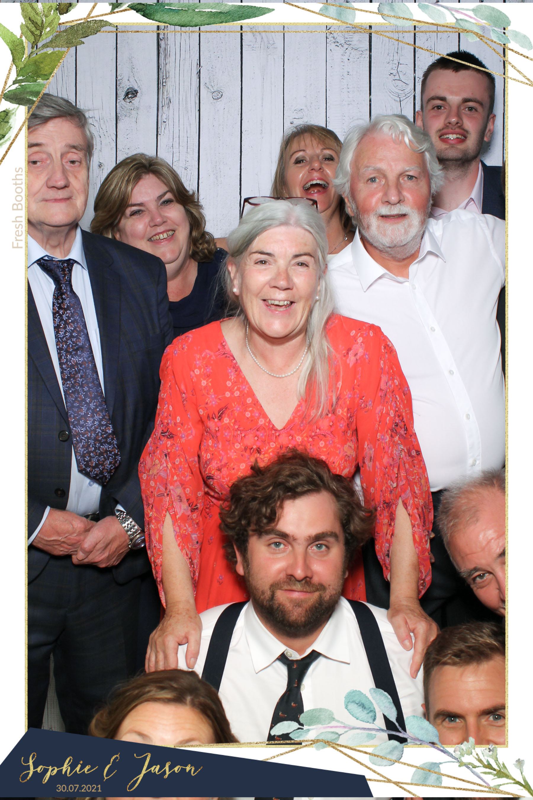 Jason and Sophie Wedding - Selfie Mirror | View more photos from the event at gallery.freshbooths.com/u/FreshBooths/Jason-and-Sophie-Wedding-Selfie-Mirror