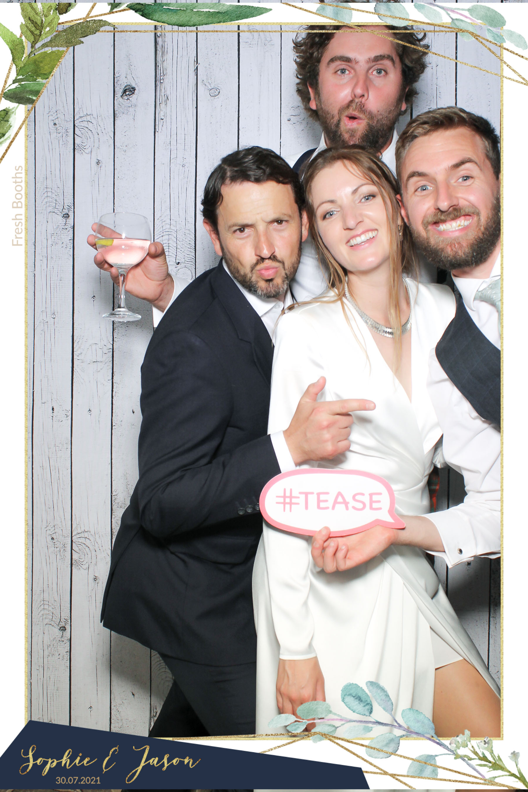 Jason and Sophie Wedding - Selfie Mirror | View more photos from the event at gallery.freshbooths.com/u/FreshBooths/Jason-and-Sophie-Wedding-Selfie-Mirror