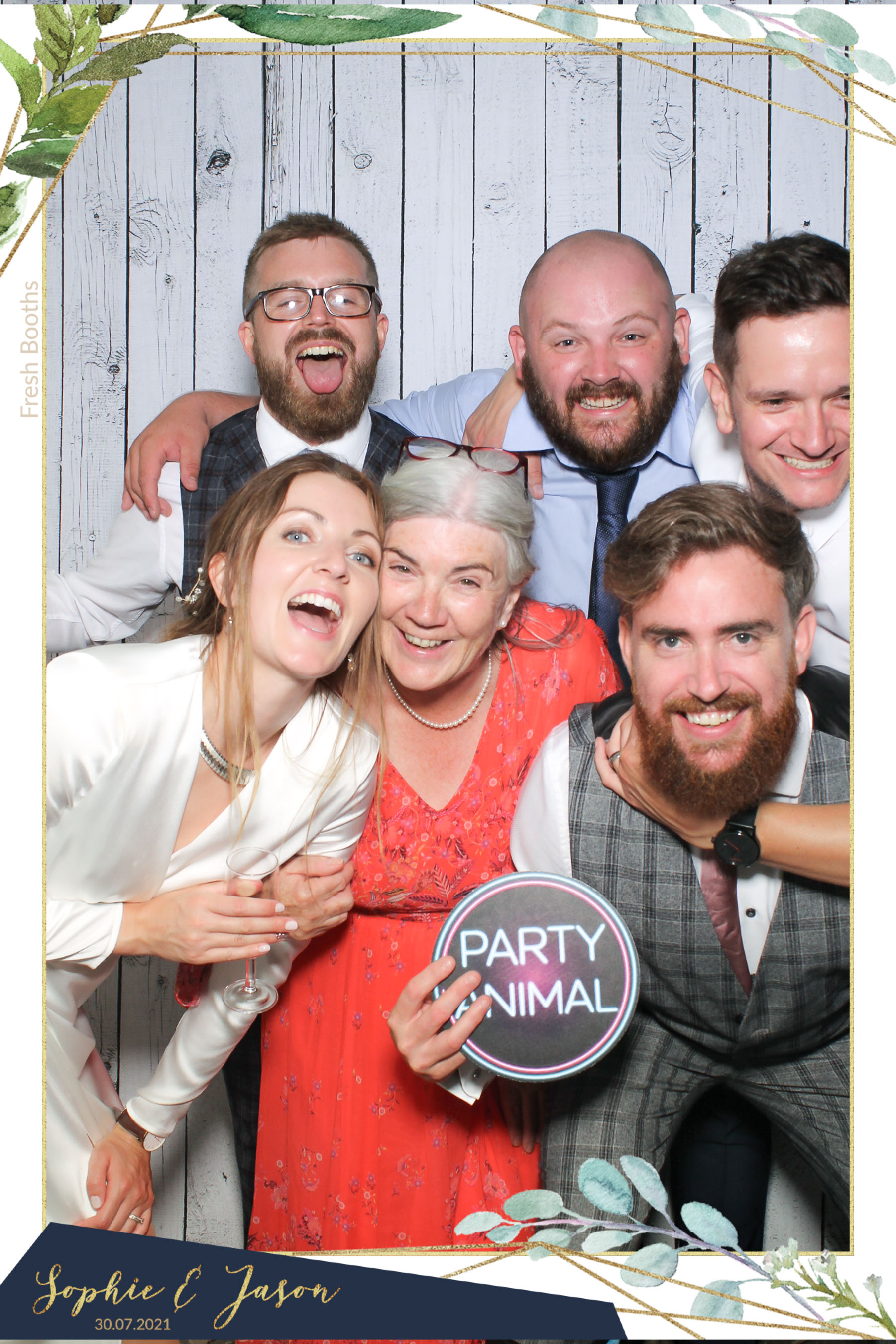 Jason and Sophie Wedding - Selfie Mirror | View more photos from the event at gallery.freshbooths.com/u/FreshBooths/Jason-and-Sophie-Wedding-Selfie-Mirror