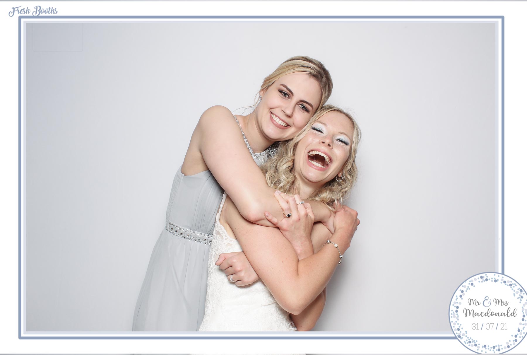 Josh and Naomi Wedding - Classic Open Booth | View more photos from the event at gallery.freshbooths.com/u/FreshBooths/Josh-and-Naomi-Wedding-Classic-Open-Booth