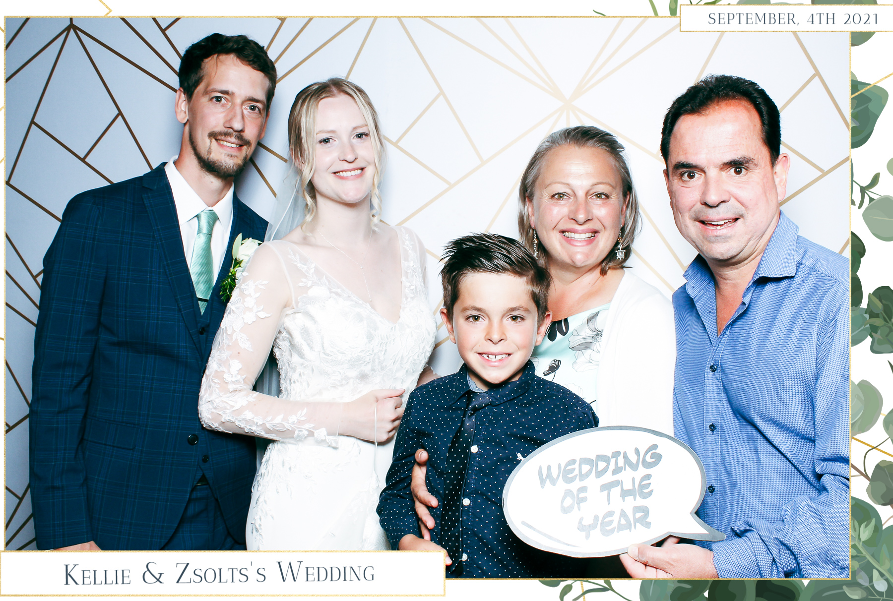 Kellie & Zsolt Wedding - Classic Open Booth | View more photos from the event at gallery.freshbooths.com/u/FreshBooths/Kellie-Zsolt-Wedding-Classic-Open-Booth