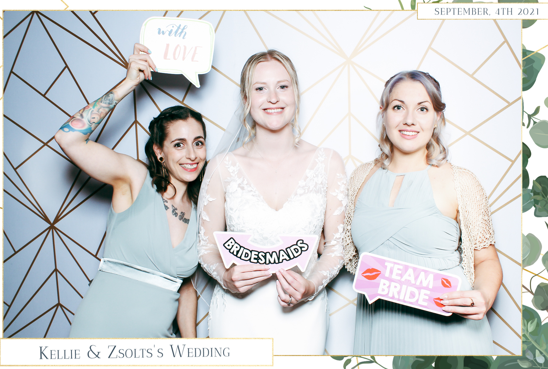 Kellie & Zsolt Wedding - Classic Open Booth | View more photos from the event at gallery.freshbooths.com/u/FreshBooths/Kellie-Zsolt-Wedding-Classic-Open-Booth