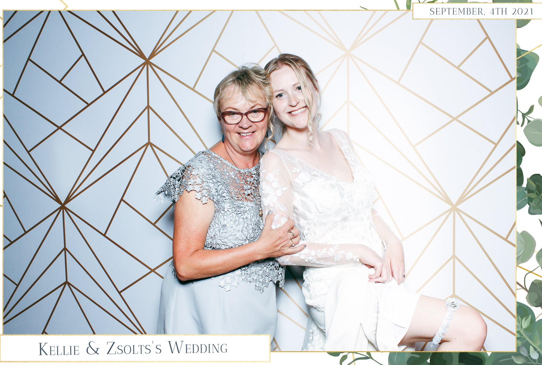 Kellie & Zsolt Wedding - Classic Open Booth | View more photos from the event at gallery.freshbooths.com/u/FreshBooths/Kellie-Zsolt-Wedding-Classic-Open-Booth