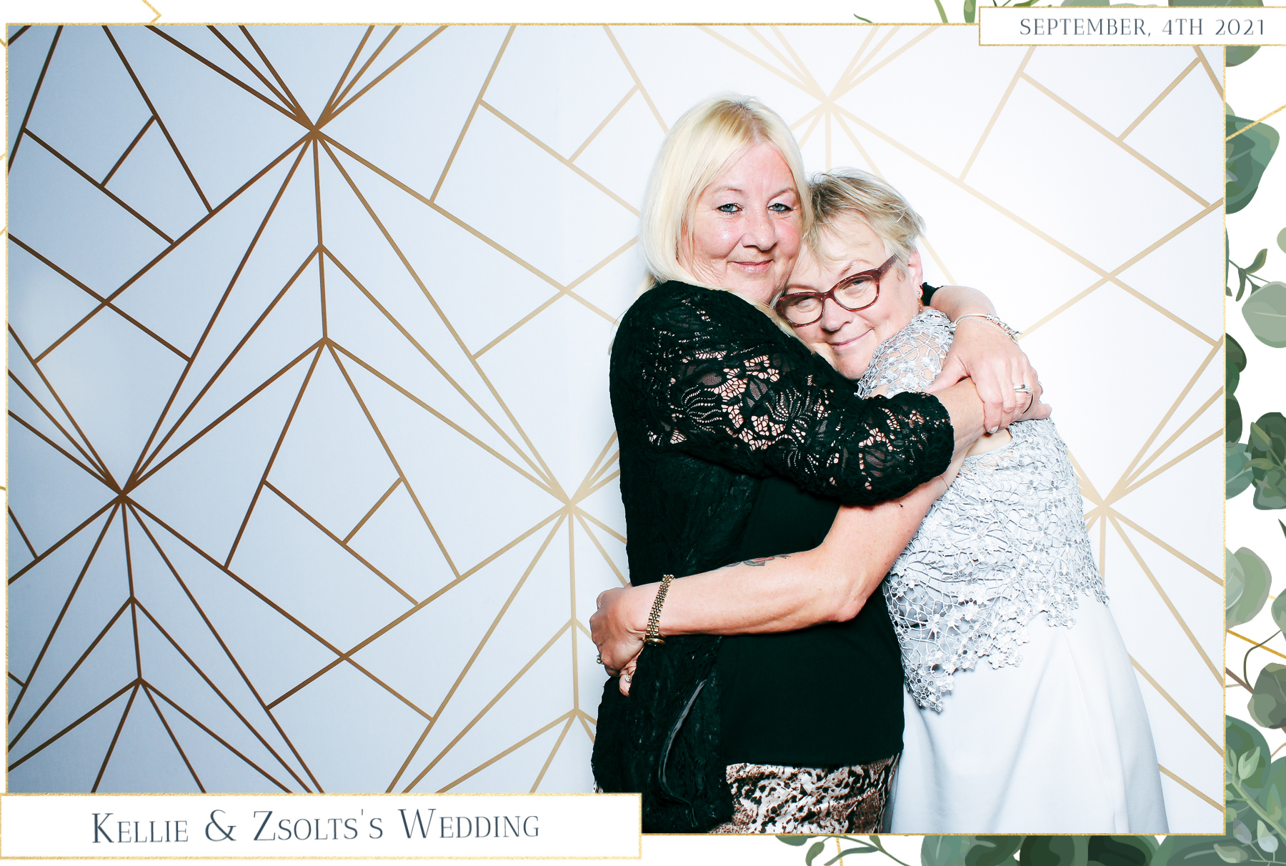 Kellie & Zsolt Wedding - Classic Open Booth | View more photos from the event at gallery.freshbooths.com/u/FreshBooths/Kellie-Zsolt-Wedding-Classic-Open-Booth