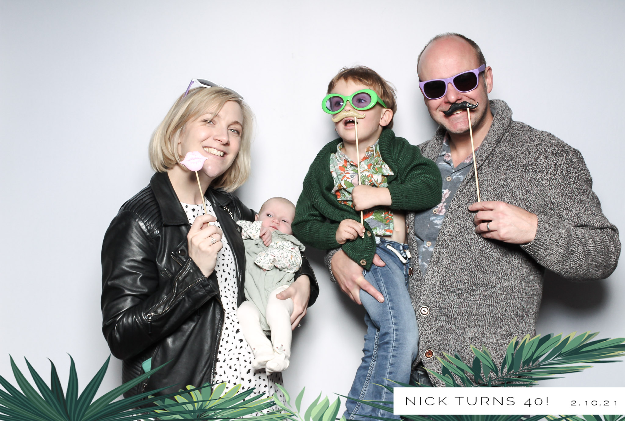 Nick Turns 40! -Classic Open Booth | View more photos from the event at gallery.freshbooths.com/u/FreshBooths/Nick-Turns-40-Classic-Open-Booth