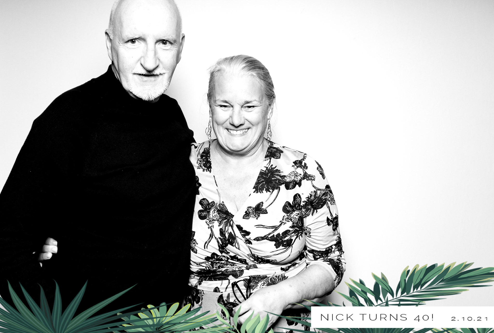 Nick Turns 40! -Classic Open Booth | View more photos from the event at gallery.freshbooths.com/u/FreshBooths/Nick-Turns-40-Classic-Open-Booth