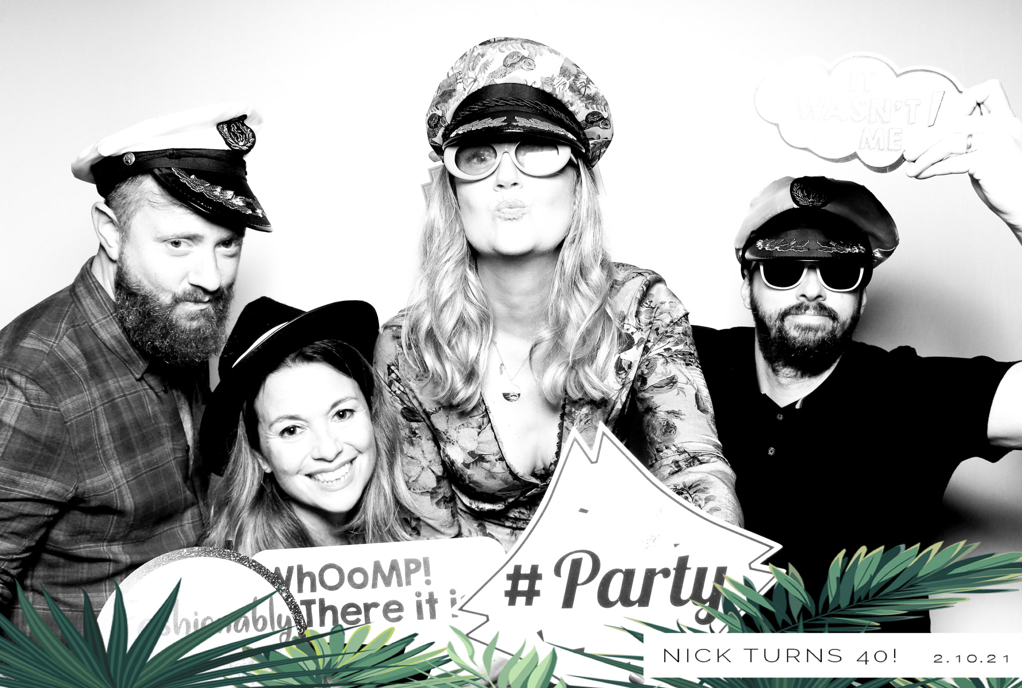Nick Turns 40! -Classic Open Booth | View more photos from the event at gallery.freshbooths.com/u/FreshBooths/Nick-Turns-40-Classic-Open-Booth
