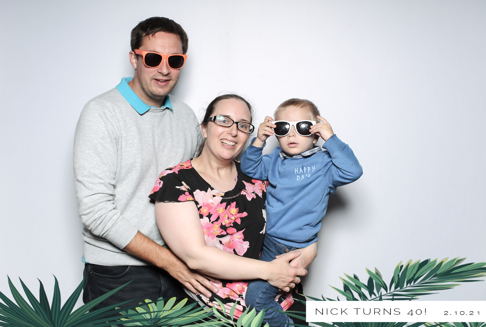 Nick Turns 40! -Classic Open Booth | View more photos from the event at gallery.freshbooths.com/u/FreshBooths/Nick-Turns-40-Classic-Open-Booth