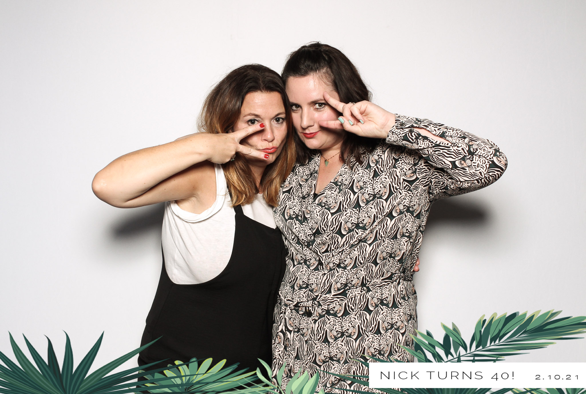 Nick Turns 40! -Classic Open Booth | View more photos from the event at gallery.freshbooths.com/u/FreshBooths/Nick-Turns-40-Classic-Open-Booth