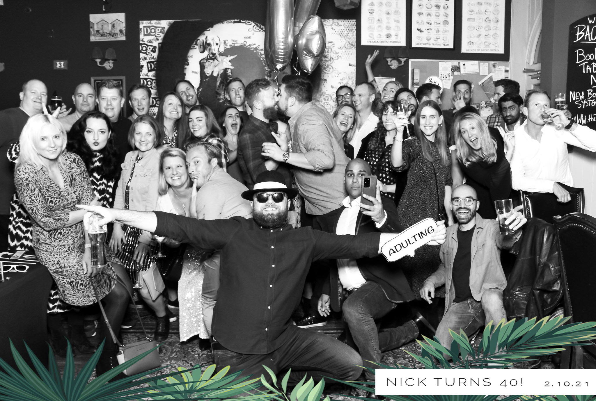 Nick Turns 40! -Classic Open Booth | View more photos from the event at gallery.freshbooths.com/u/FreshBooths/Nick-Turns-40-Classic-Open-Booth