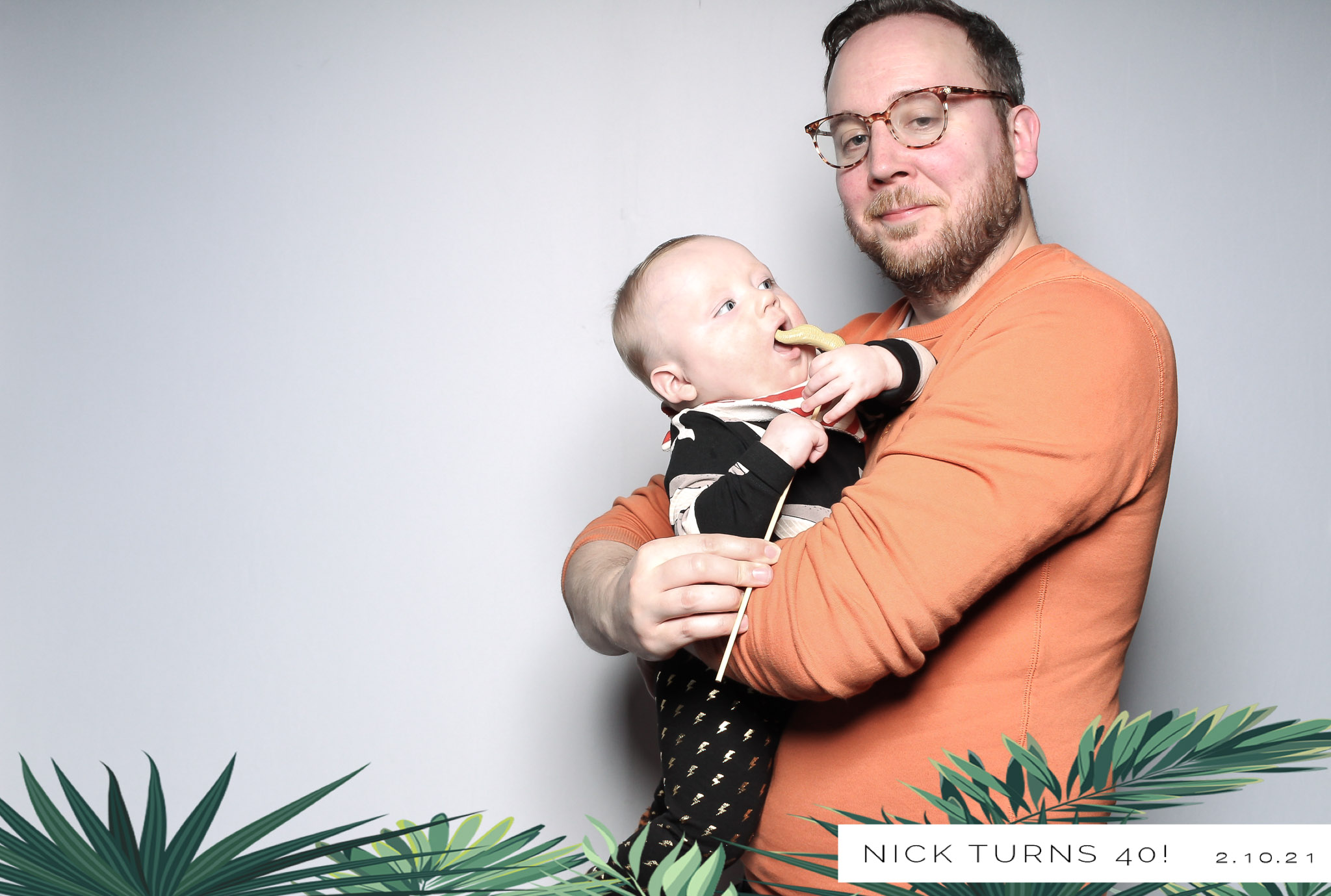 Nick Turns 40! -Classic Open Booth | View more photos from the event at gallery.freshbooths.com/u/FreshBooths/Nick-Turns-40-Classic-Open-Booth