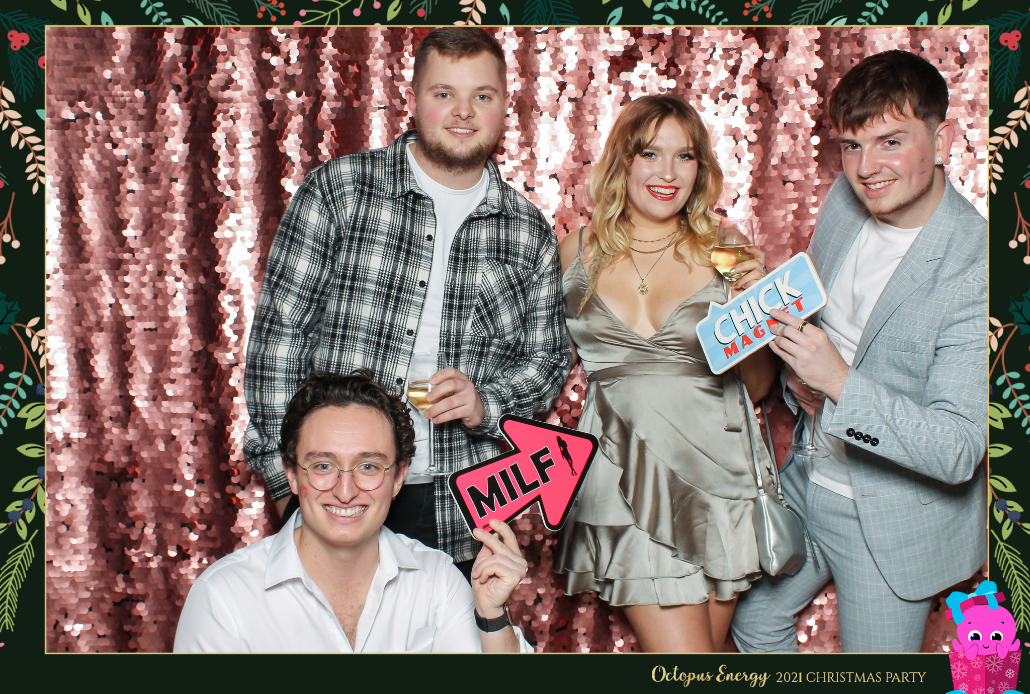 Octopus Energy Christmas Party 2021 | View more photos from the event at gallery.freshbooths.com/u/FreshBooths/Octopus-Energy-Christmas-Party-2021