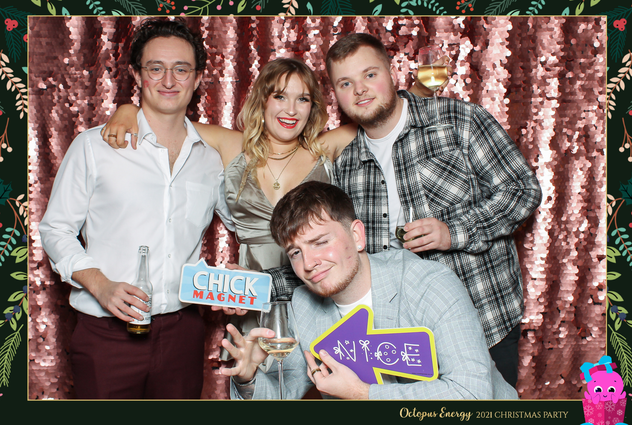 Octopus Energy Christmas Party 2021 | View more photos from the event at gallery.freshbooths.com/u/FreshBooths/Octopus-Energy-Christmas-Party-2021