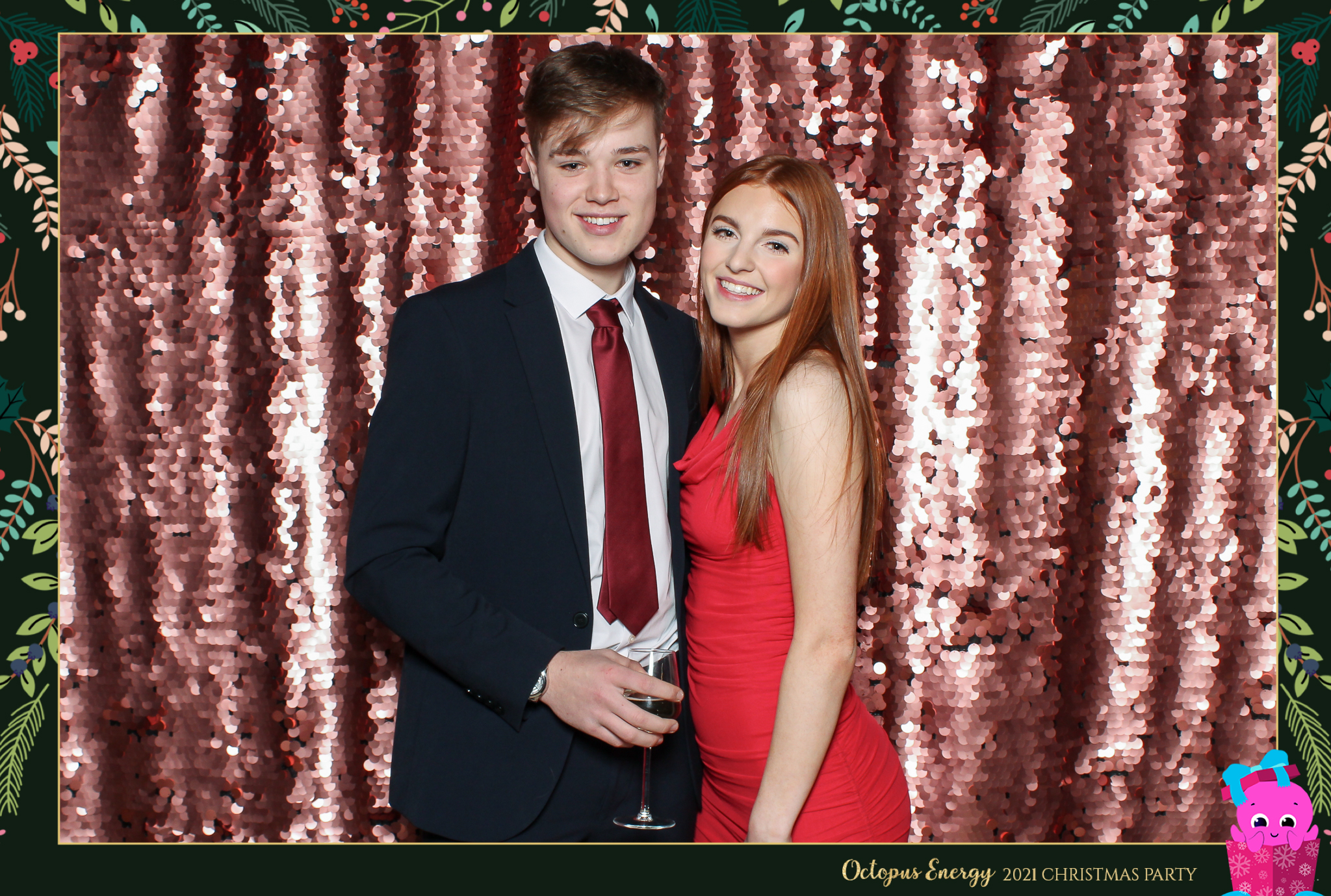 Octopus Energy Christmas Party 2021 | View more photos from the event at gallery.freshbooths.com/u/FreshBooths/Octopus-Energy-Christmas-Party-2021