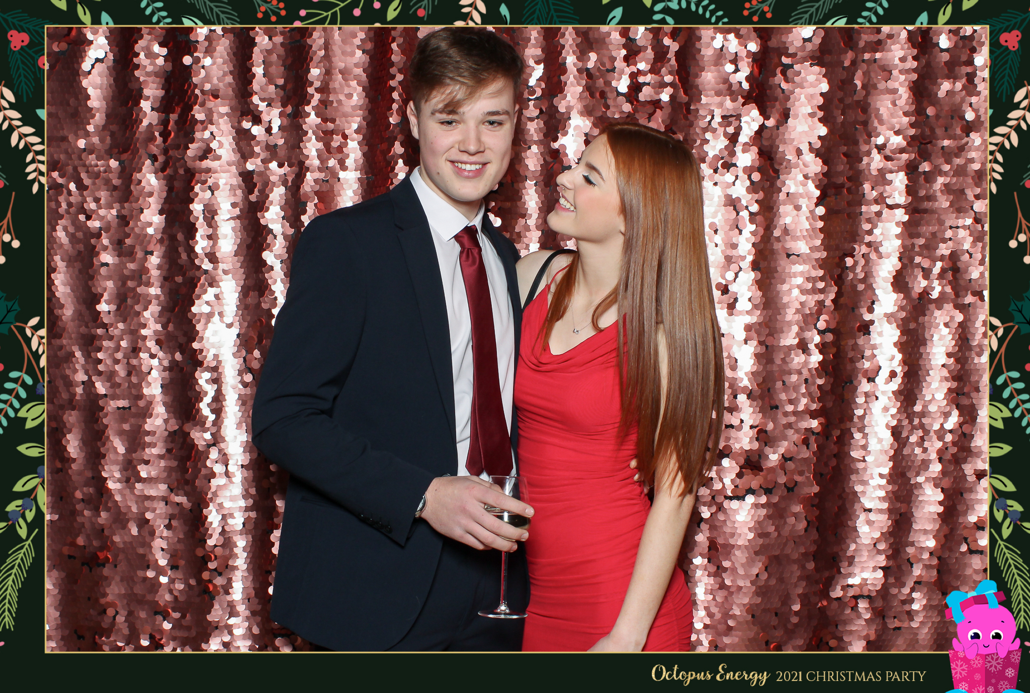 Octopus Energy Christmas Party 2021 | View more photos from the event at gallery.freshbooths.com/u/FreshBooths/Octopus-Energy-Christmas-Party-2021