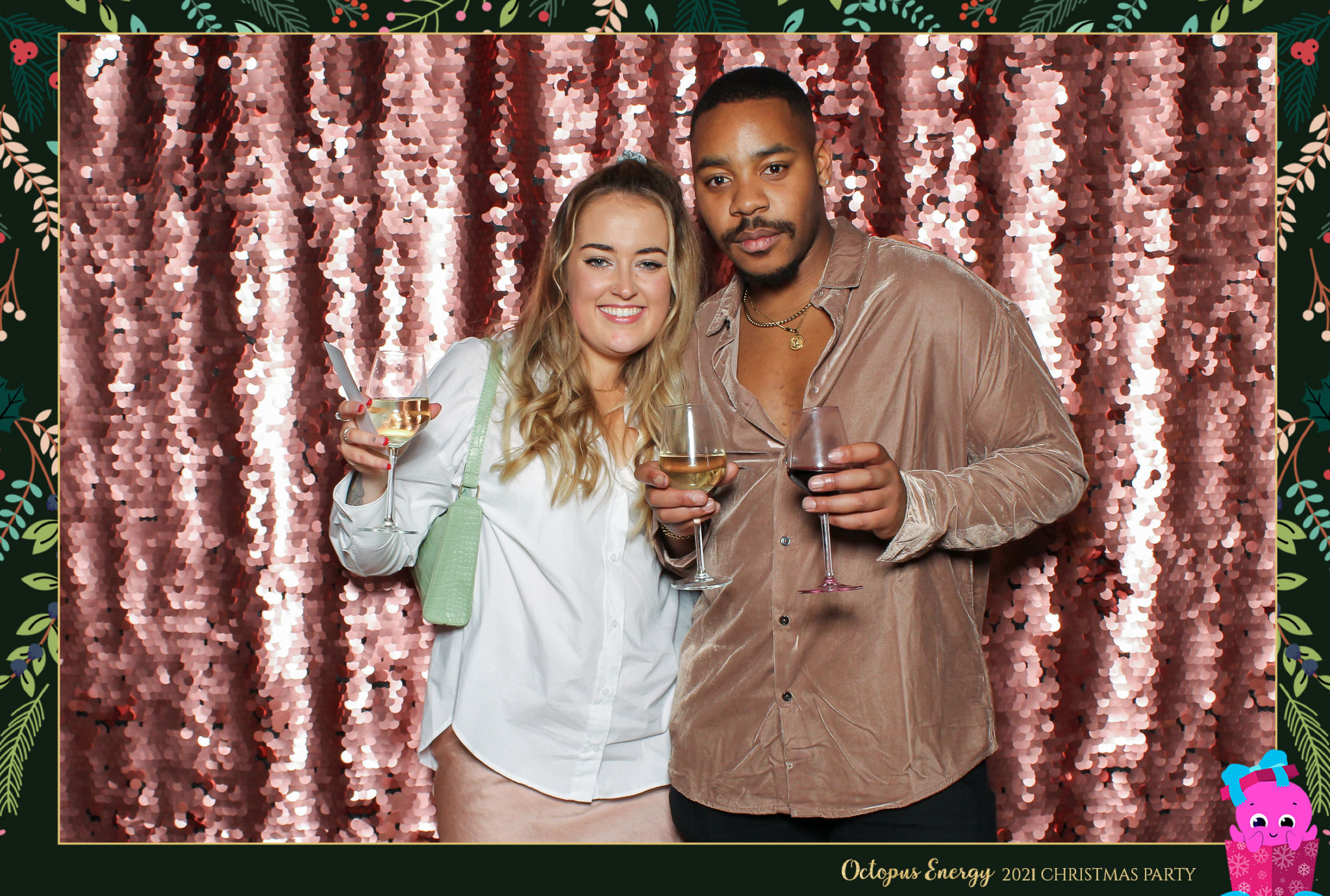 Octopus Energy Christmas Party 2021 | View more photos from the event at gallery.freshbooths.com/u/FreshBooths/Octopus-Energy-Christmas-Party-2021