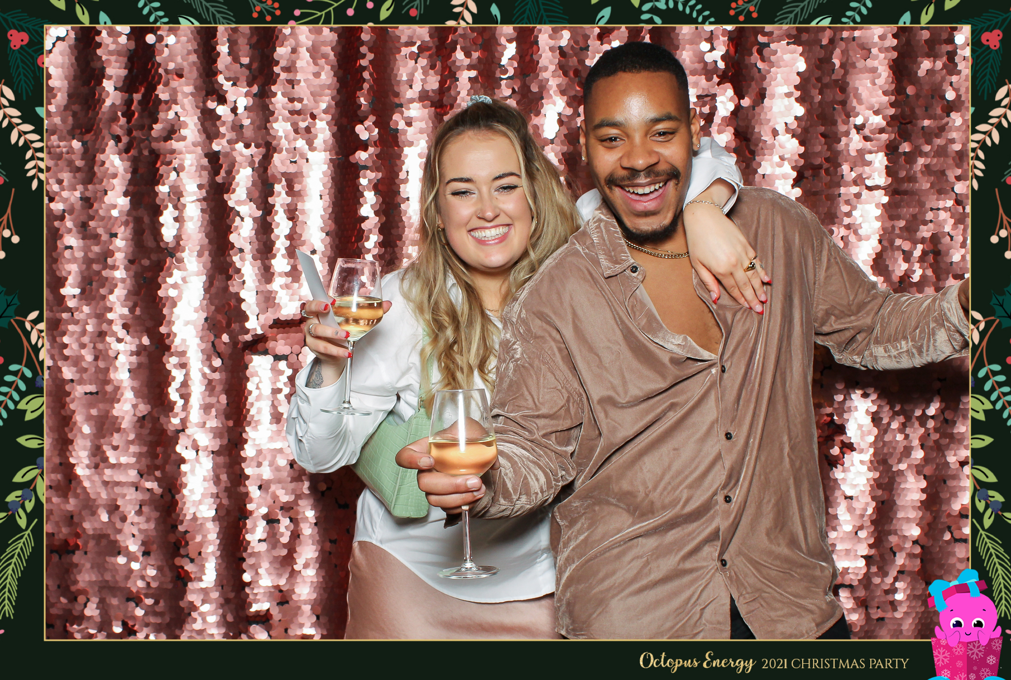 Octopus Energy Christmas Party 2021 | View more photos from the event at gallery.freshbooths.com/u/FreshBooths/Octopus-Energy-Christmas-Party-2021