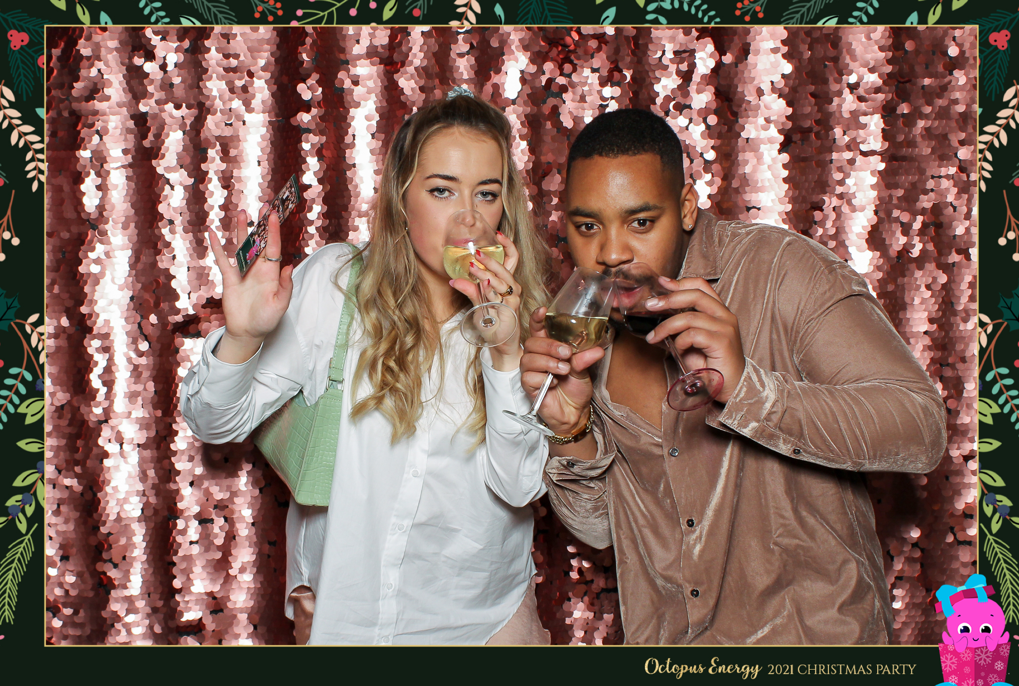 Octopus Energy Christmas Party 2021 | View more photos from the event at gallery.freshbooths.com/u/FreshBooths/Octopus-Energy-Christmas-Party-2021