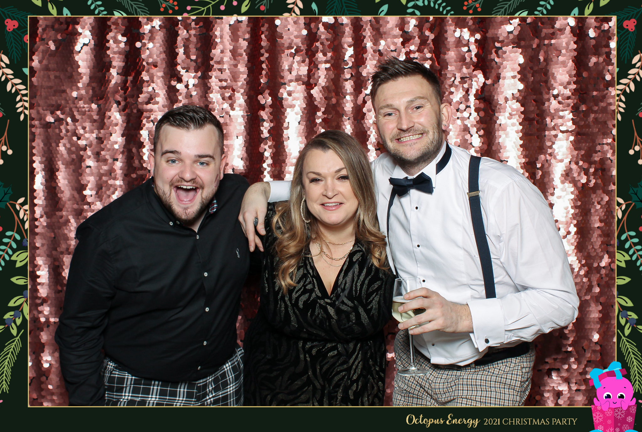 Octopus Energy Christmas Party 2021 | View more photos from the event at gallery.freshbooths.com/u/FreshBooths/Octopus-Energy-Christmas-Party-2021