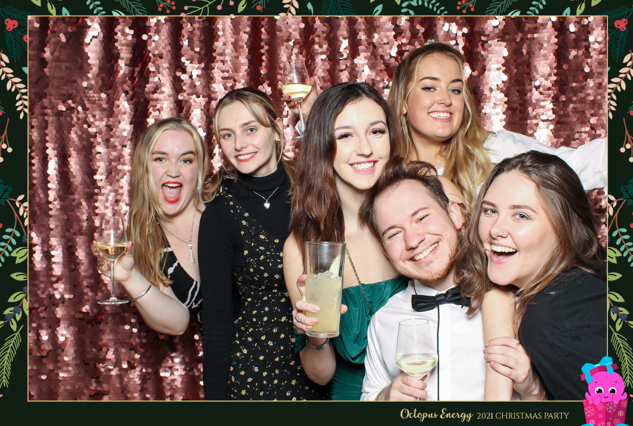 Octopus Energy Christmas Party 2021 | View more photos from the event at gallery.freshbooths.com/u/FreshBooths/Octopus-Energy-Christmas-Party-2021