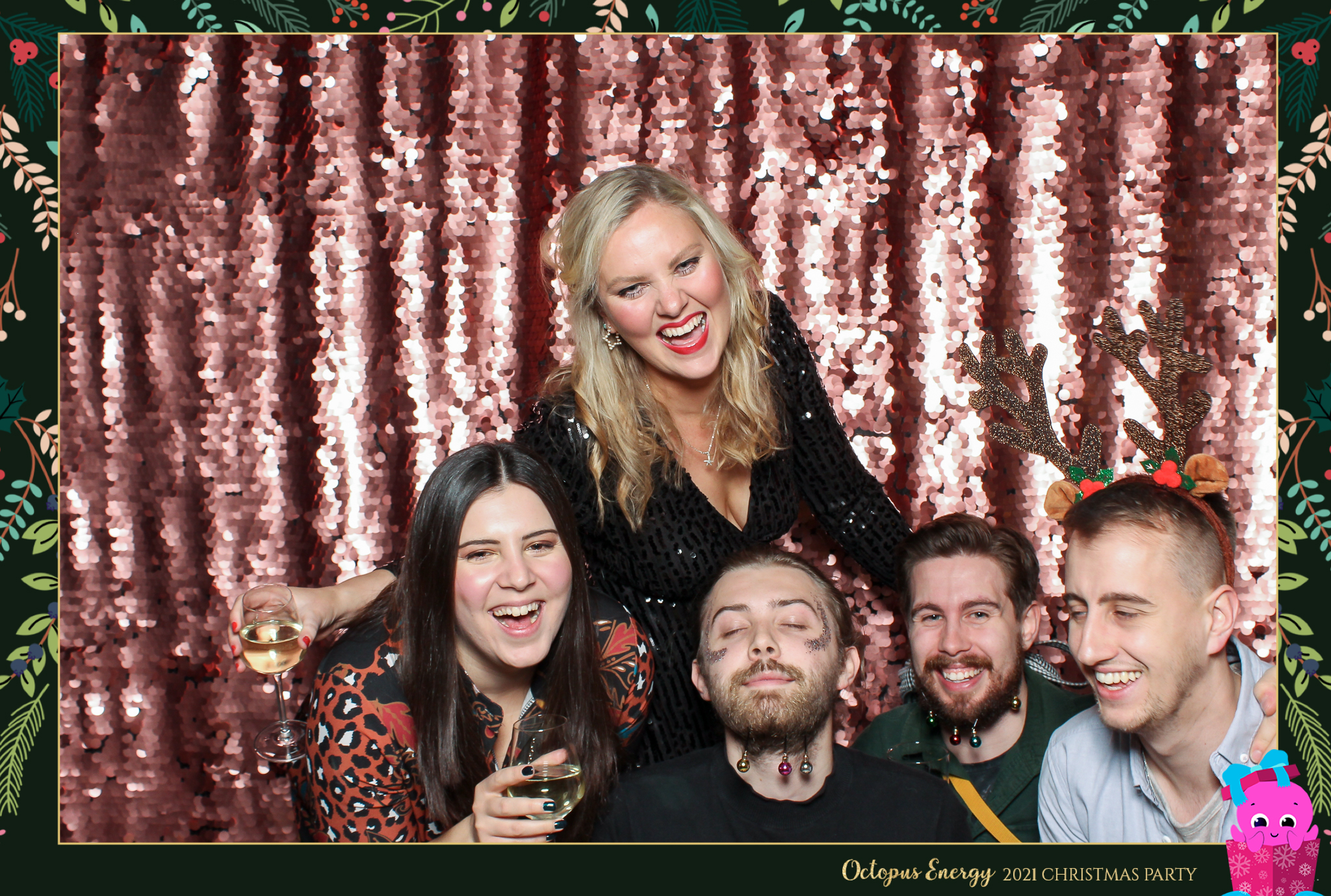 Octopus Energy Christmas Party 2021 | View more photos from the event at gallery.freshbooths.com/u/FreshBooths/Octopus-Energy-Christmas-Party-2021