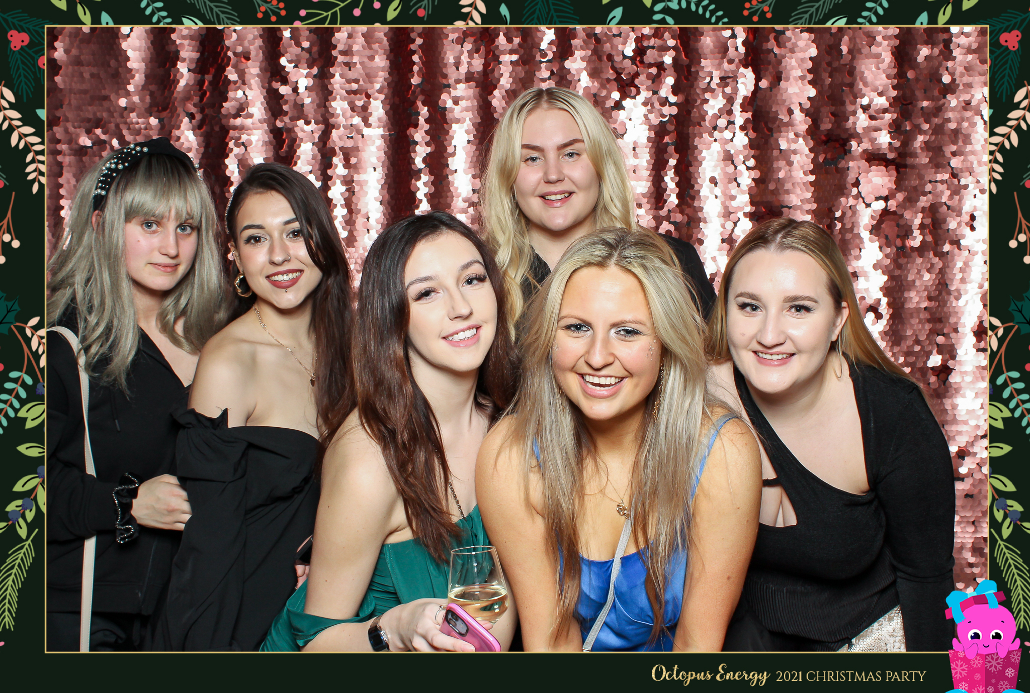 Octopus Energy Christmas Party 2021 | View more photos from the event at gallery.freshbooths.com/u/FreshBooths/Octopus-Energy-Christmas-Party-2021