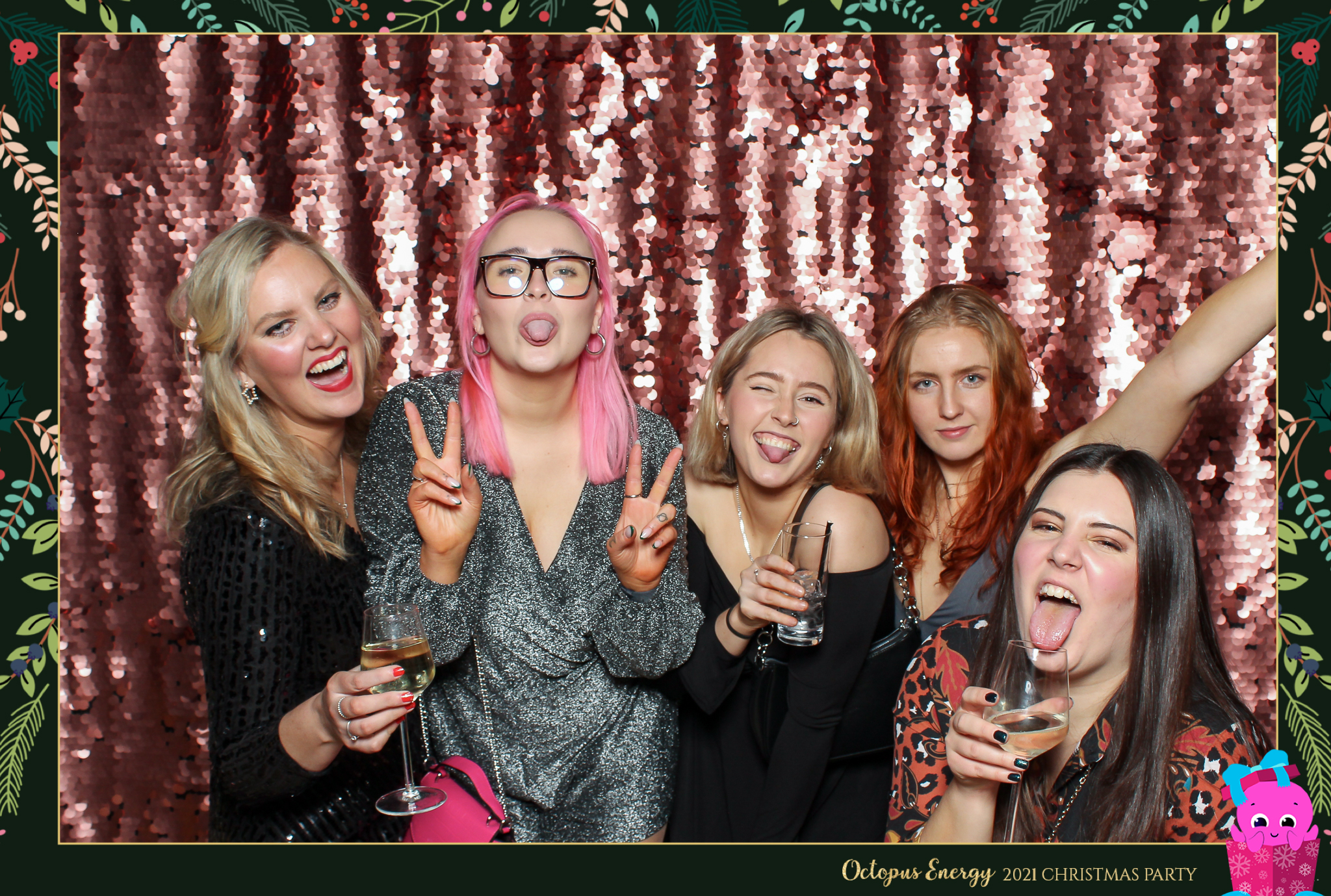 Octopus Energy Christmas Party 2021 | View more photos from the event at gallery.freshbooths.com/u/FreshBooths/Octopus-Energy-Christmas-Party-2021