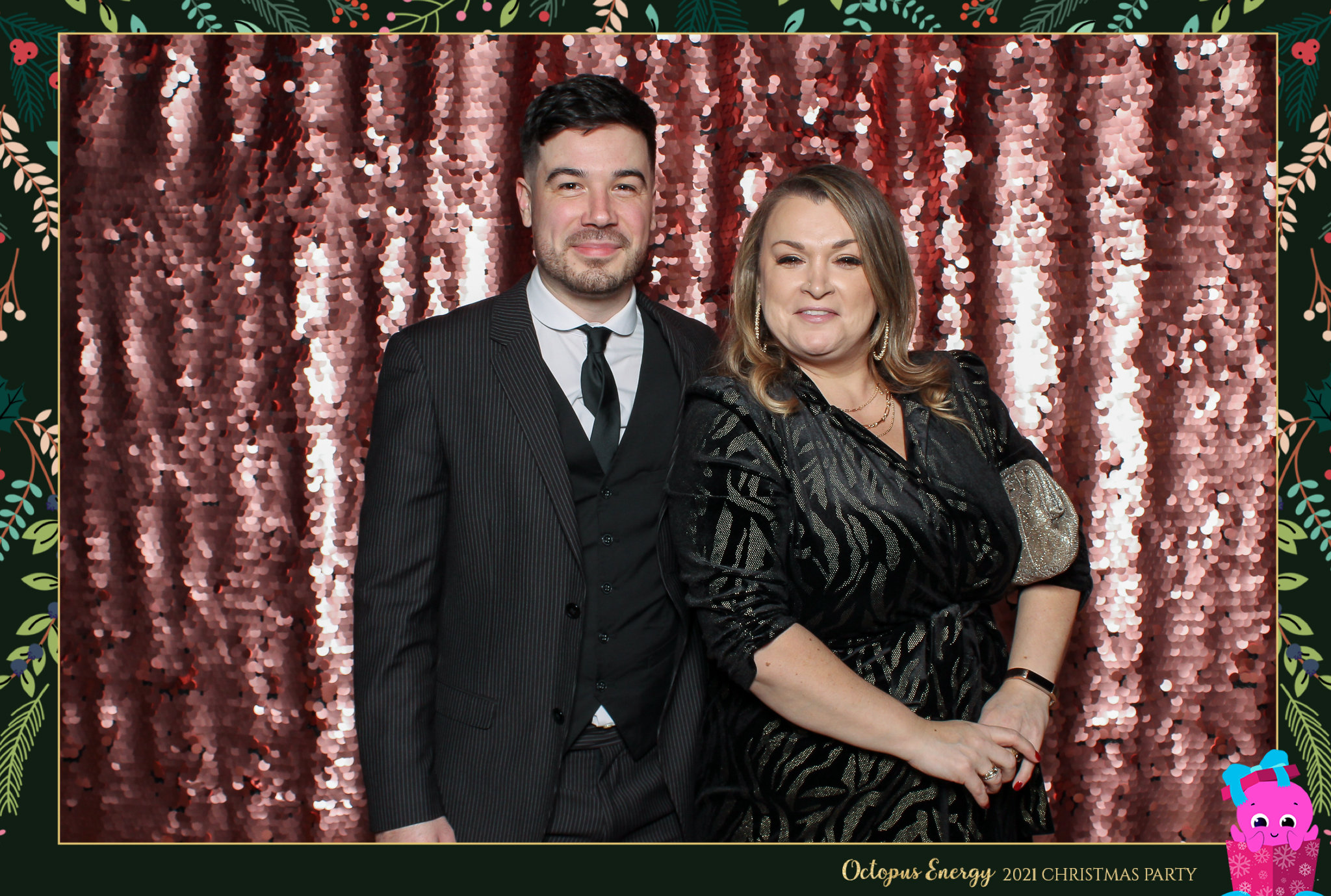 Octopus Energy Christmas Party 2021 | View more photos from the event at gallery.freshbooths.com/u/FreshBooths/Octopus-Energy-Christmas-Party-2021