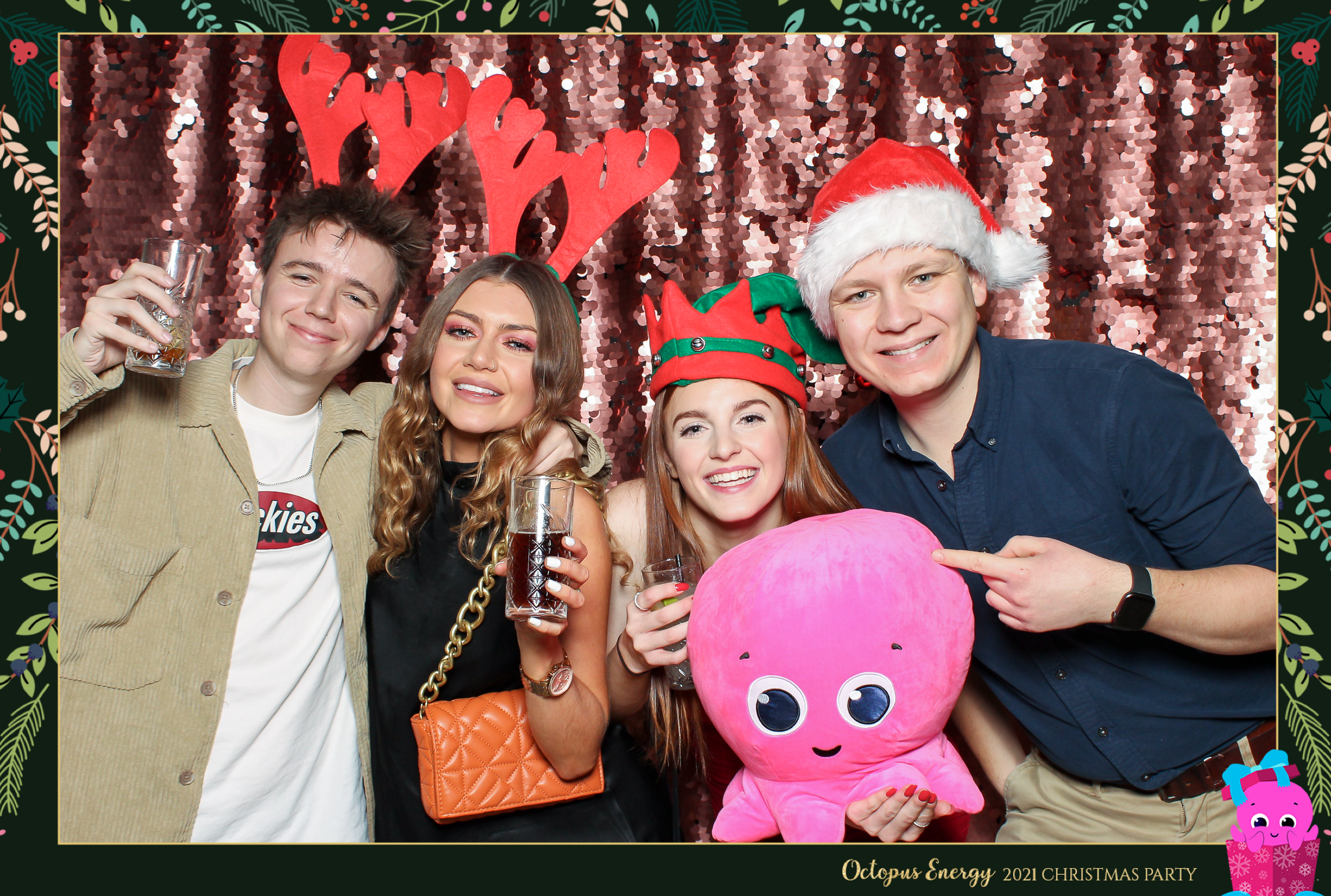 Octopus Energy Christmas Party 2021 | View more photos from the event at gallery.freshbooths.com/u/FreshBooths/Octopus-Energy-Christmas-Party-2021