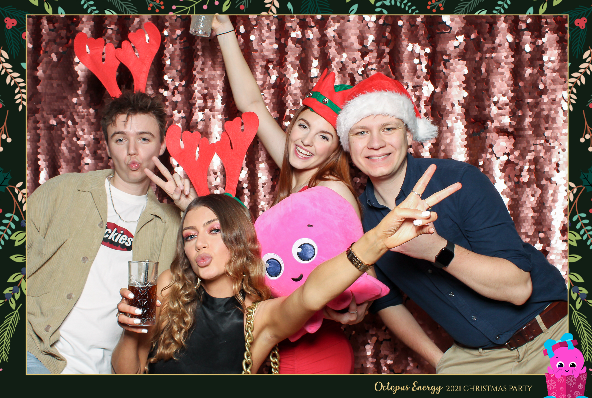 Octopus Energy Christmas Party 2021 | View more photos from the event at gallery.freshbooths.com/u/FreshBooths/Octopus-Energy-Christmas-Party-2021