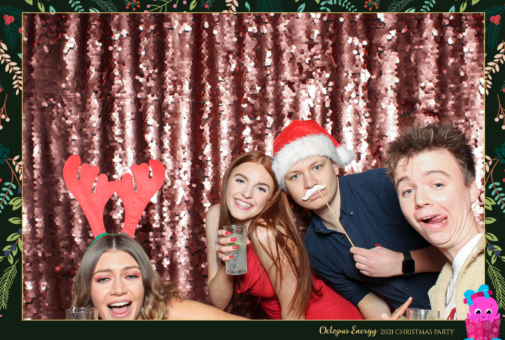 Octopus Energy Christmas Party 2021 | View more photos from the event at gallery.freshbooths.com/u/FreshBooths/Octopus-Energy-Christmas-Party-2021