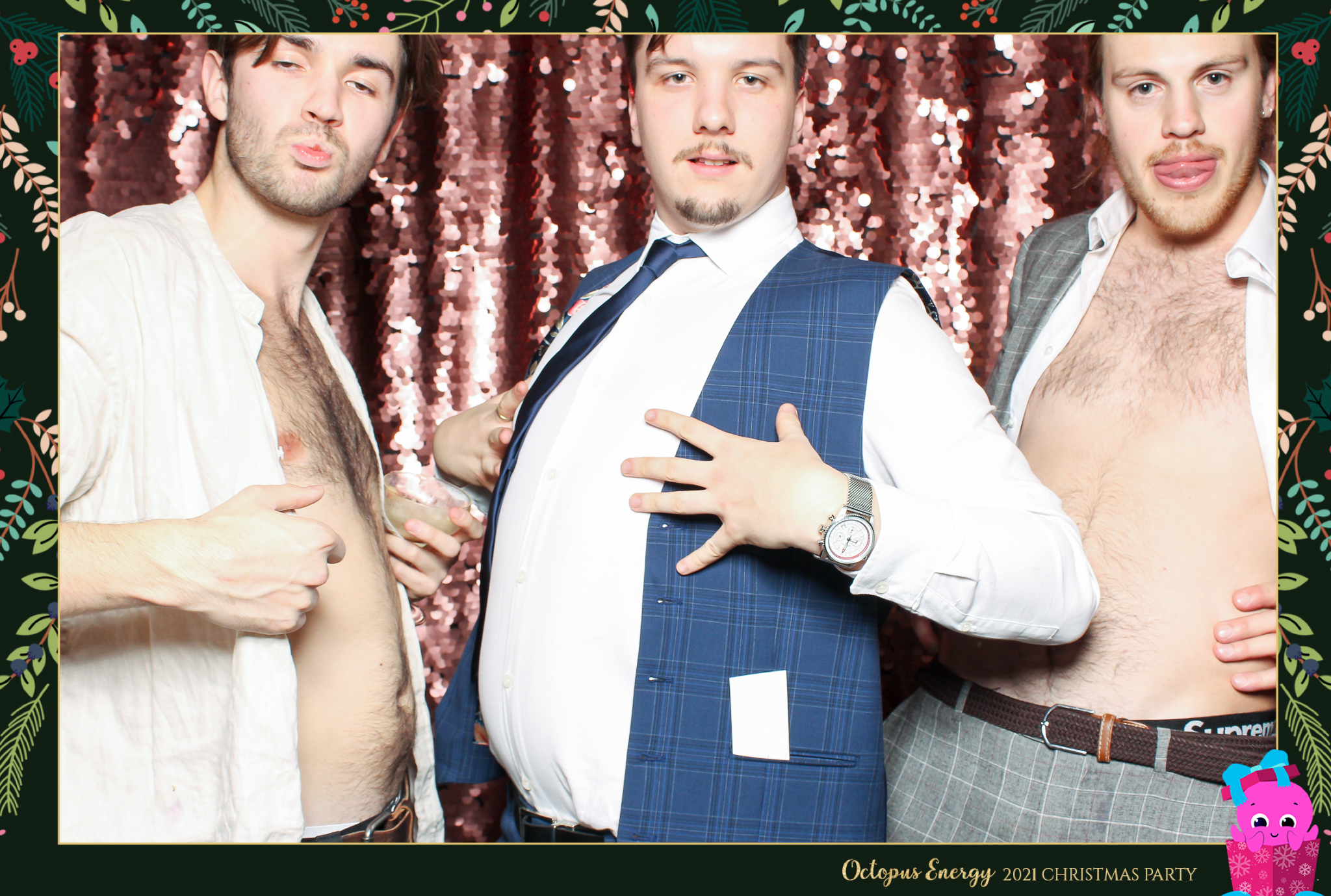 Octopus Energy Christmas Party 2021 | View more photos from the event at gallery.freshbooths.com/u/FreshBooths/Octopus-Energy-Christmas-Party-2021