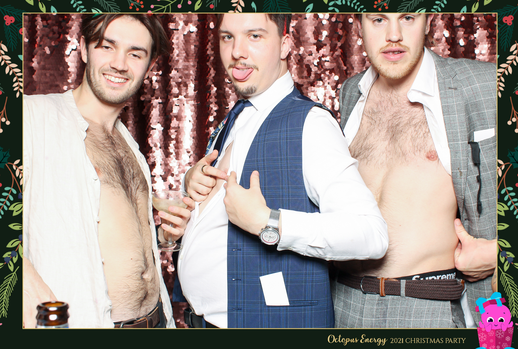 Octopus Energy Christmas Party 2021 | View more photos from the event at gallery.freshbooths.com/u/FreshBooths/Octopus-Energy-Christmas-Party-2021