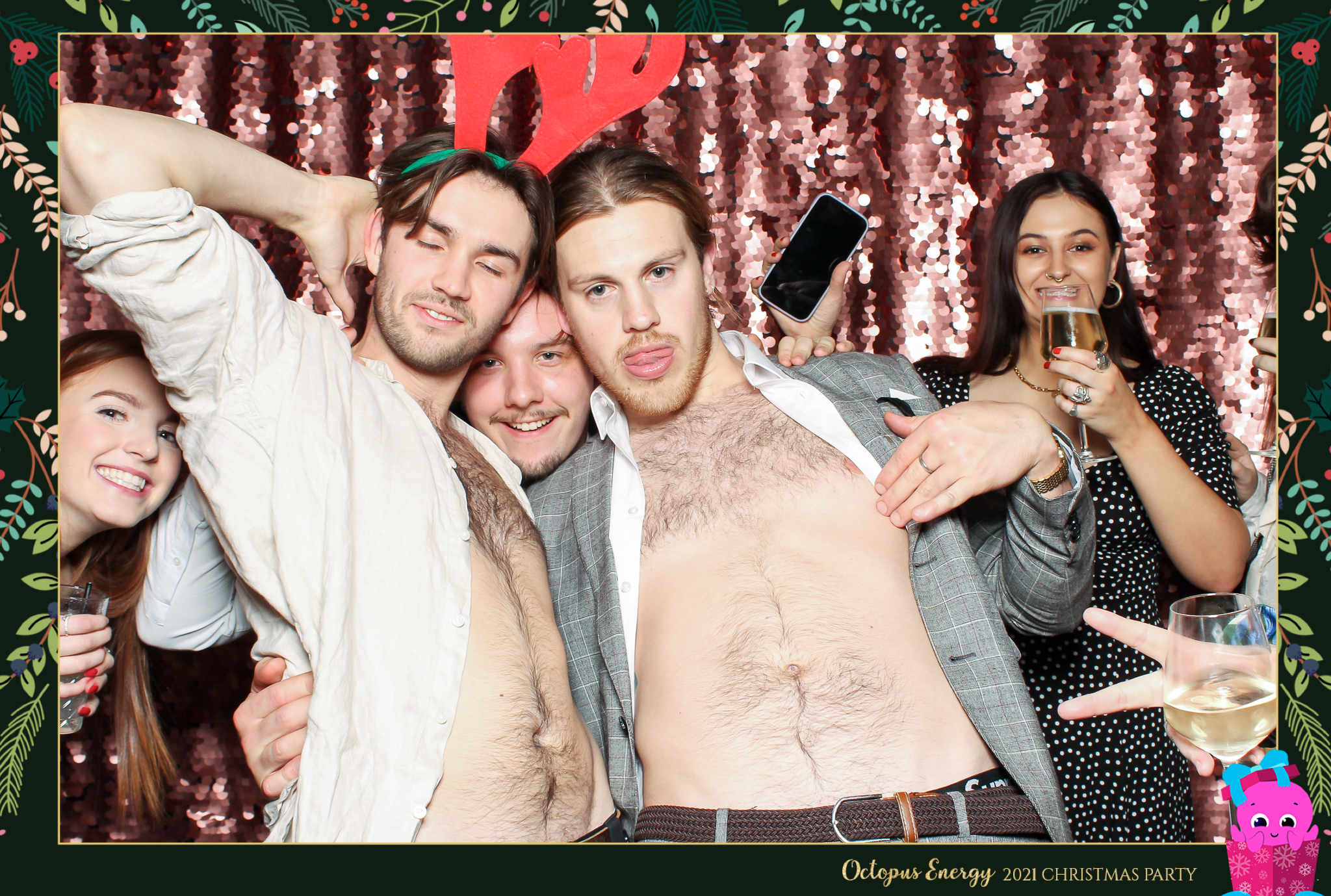 Octopus Energy Christmas Party 2021 | View more photos from the event at gallery.freshbooths.com/u/FreshBooths/Octopus-Energy-Christmas-Party-2021