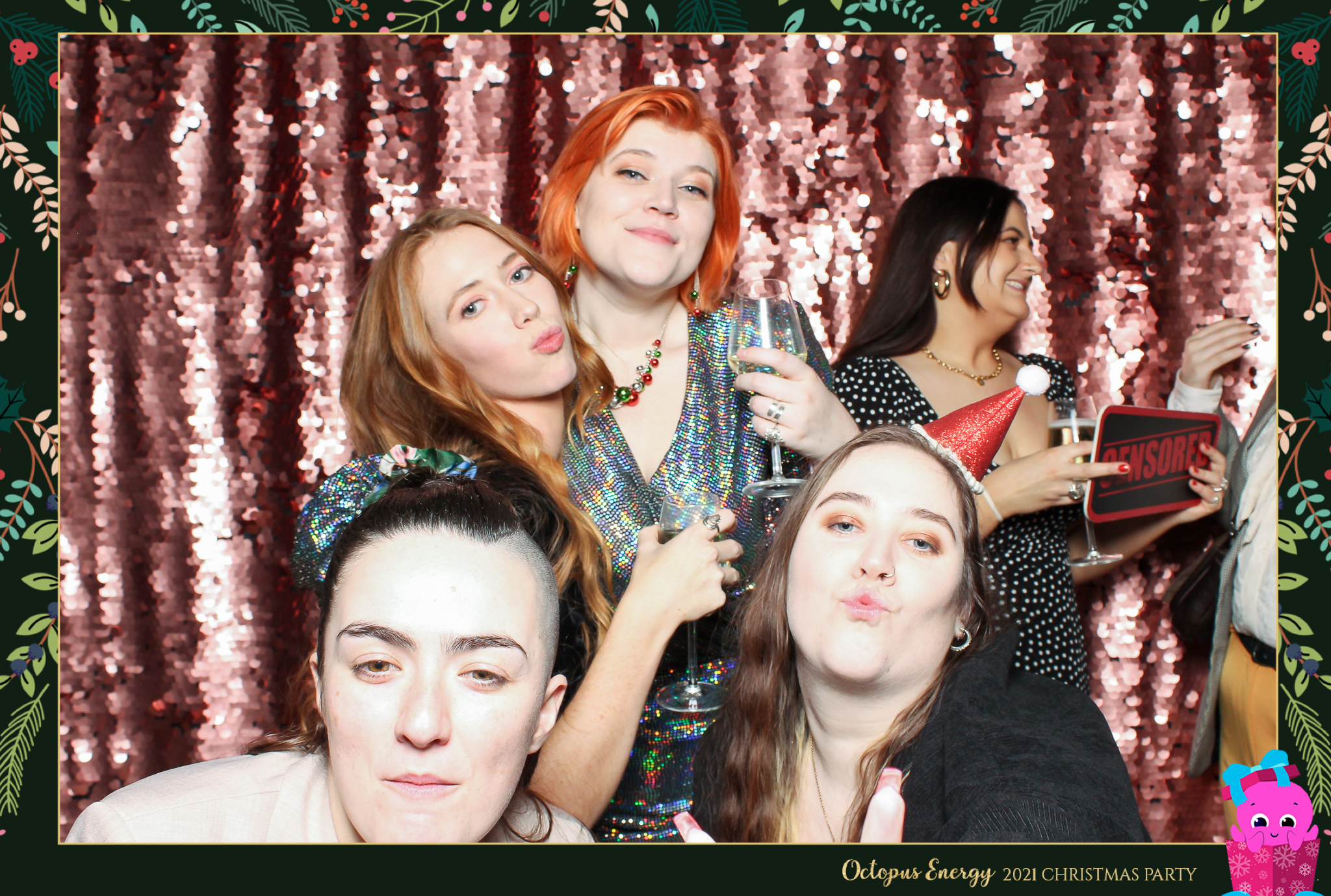 Octopus Energy Christmas Party 2021 | View more photos from the event at gallery.freshbooths.com/u/FreshBooths/Octopus-Energy-Christmas-Party-2021