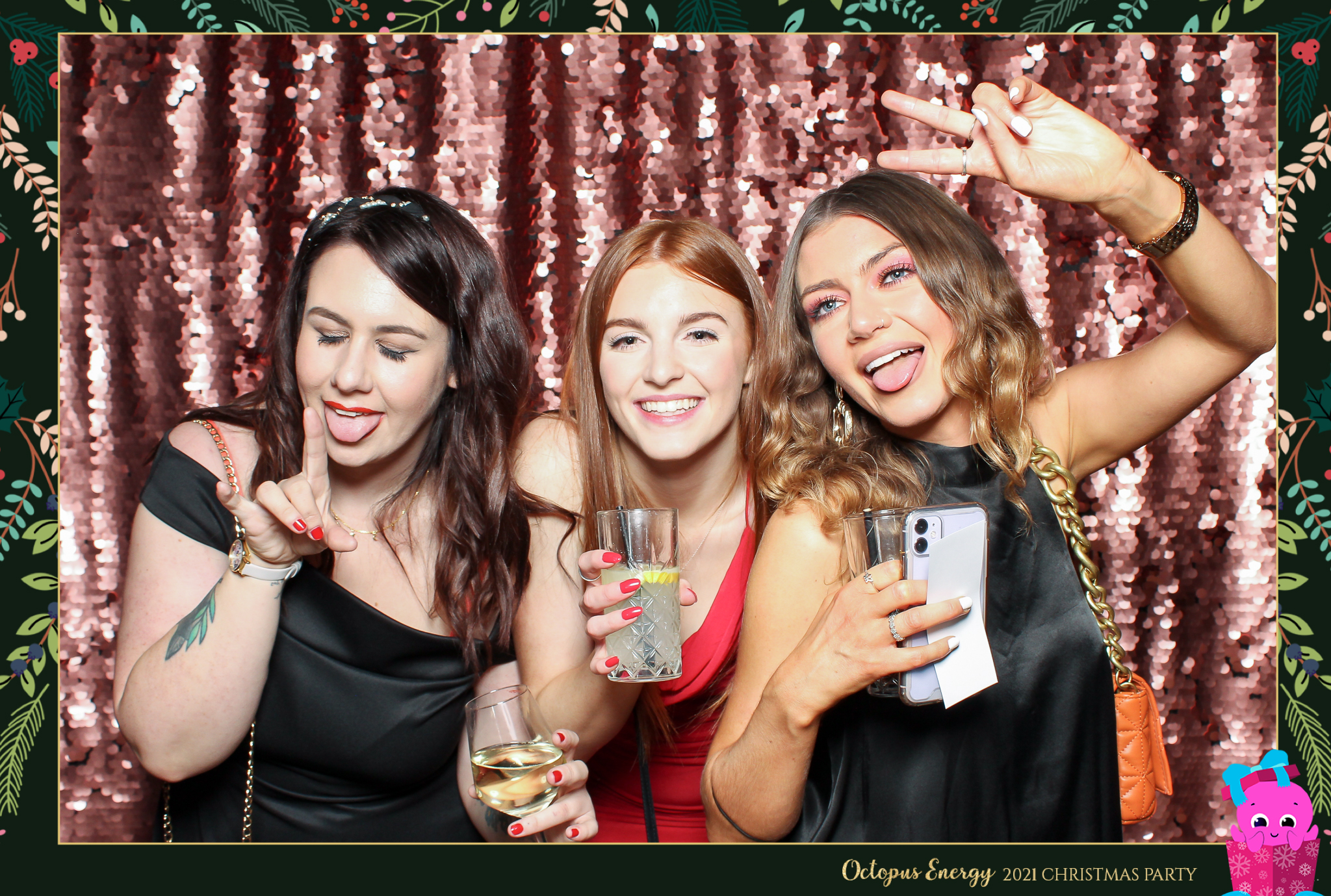 Octopus Energy Christmas Party 2021 | View more photos from the event at gallery.freshbooths.com/u/FreshBooths/Octopus-Energy-Christmas-Party-2021