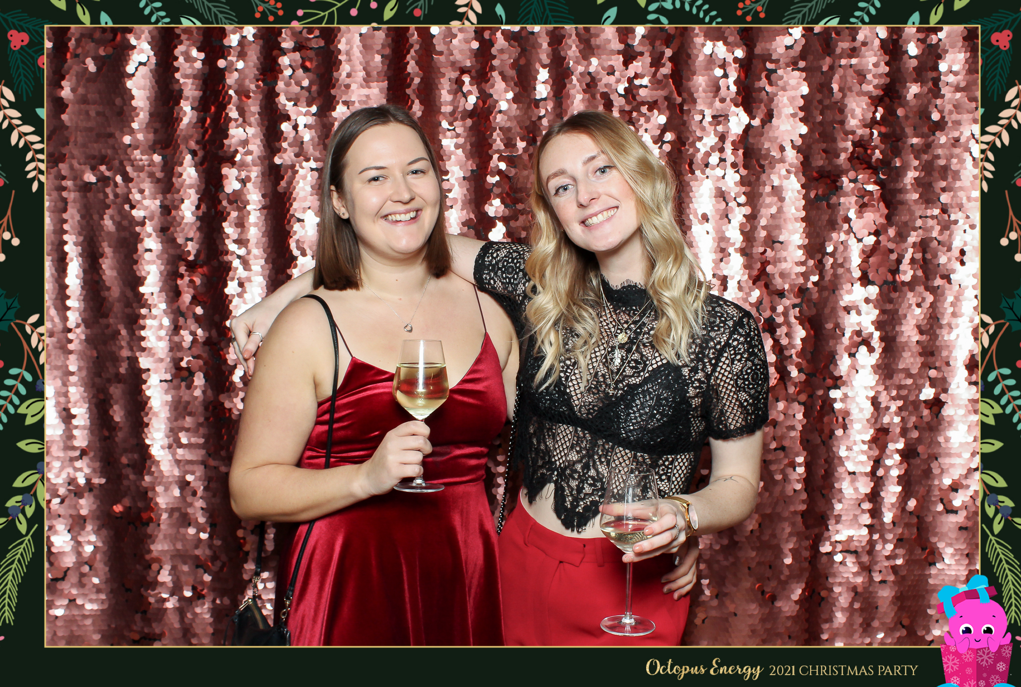 Octopus Energy Christmas Party 2021 | View more photos from the event at gallery.freshbooths.com/u/FreshBooths/Octopus-Energy-Christmas-Party-2021
