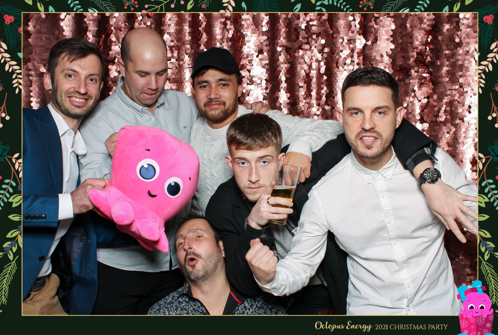 Octopus Energy Christmas Party 2021 | View more photos from the event at gallery.freshbooths.com/u/FreshBooths/Octopus-Energy-Christmas-Party-2021