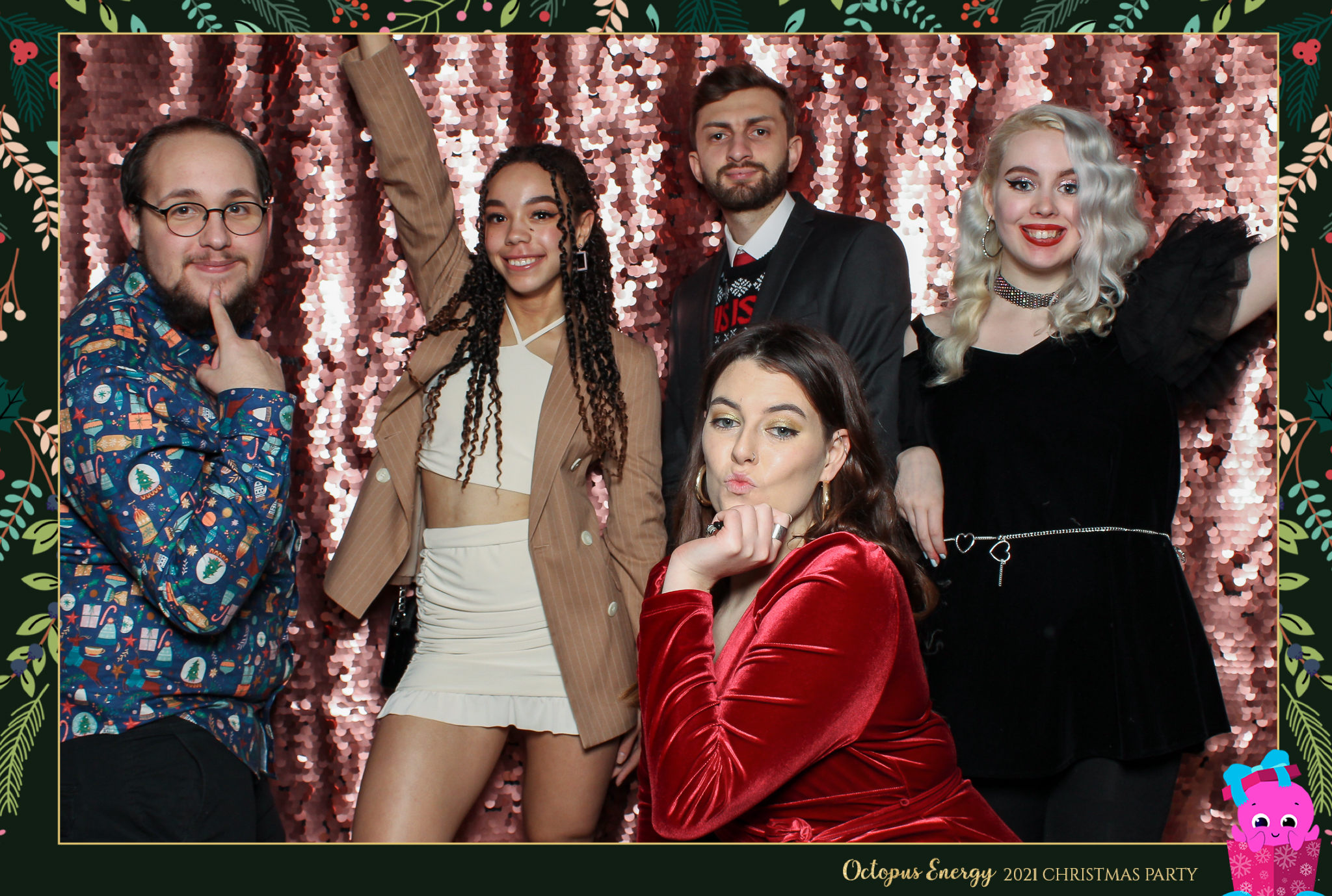 Octopus Energy Christmas Party 2021 | View more photos from the event at gallery.freshbooths.com/u/FreshBooths/Octopus-Energy-Christmas-Party-2021