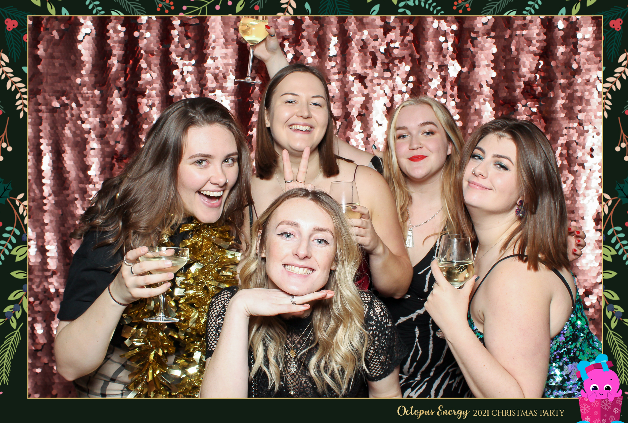 Octopus Energy Christmas Party 2021 | View more photos from the event at gallery.freshbooths.com/u/FreshBooths/Octopus-Energy-Christmas-Party-2021