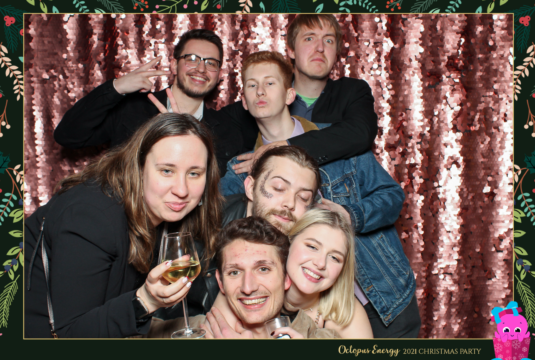Octopus Energy Christmas Party 2021 | View more photos from the event at gallery.freshbooths.com/u/FreshBooths/Octopus-Energy-Christmas-Party-2021