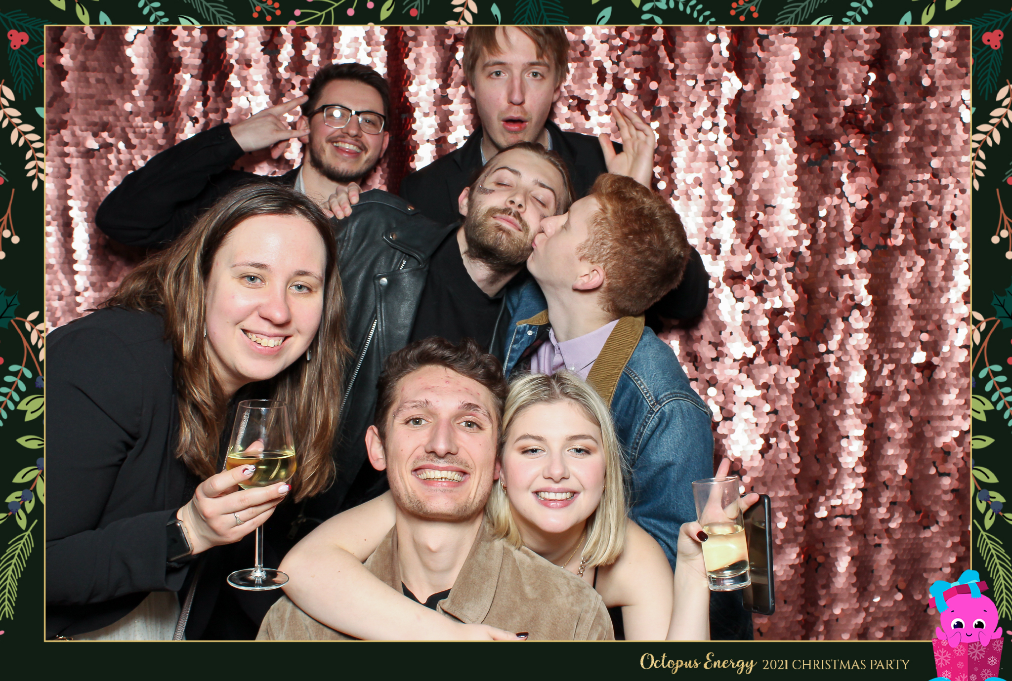 Octopus Energy Christmas Party 2021 | View more photos from the event at gallery.freshbooths.com/u/FreshBooths/Octopus-Energy-Christmas-Party-2021
