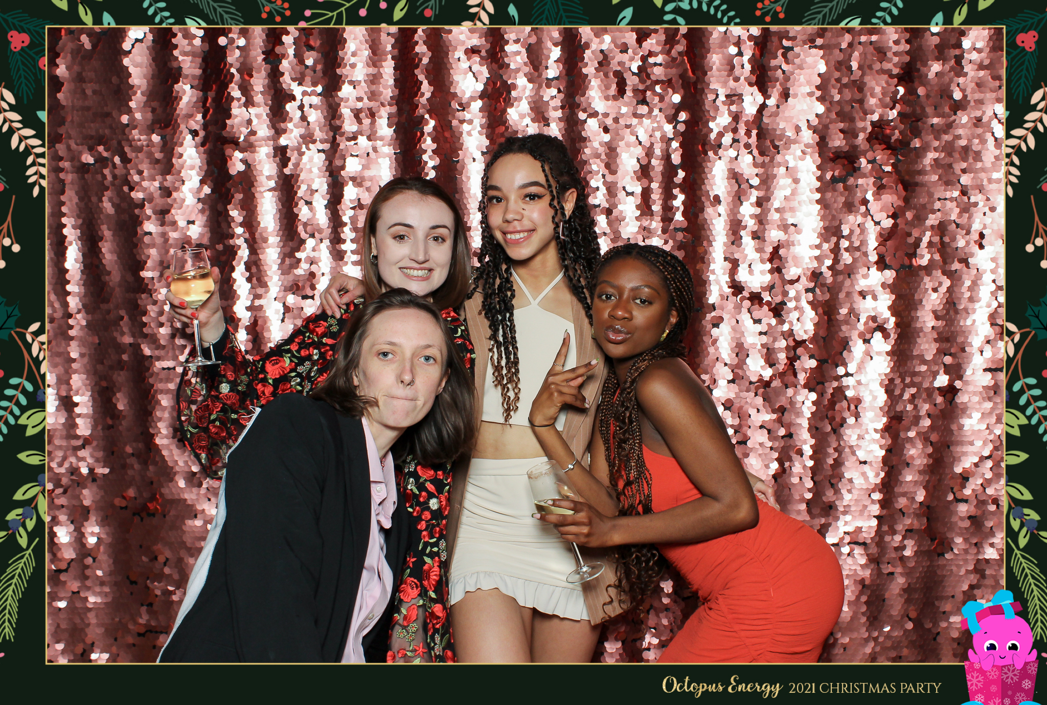 Octopus Energy Christmas Party 2021 | View more photos from the event at gallery.freshbooths.com/u/FreshBooths/Octopus-Energy-Christmas-Party-2021