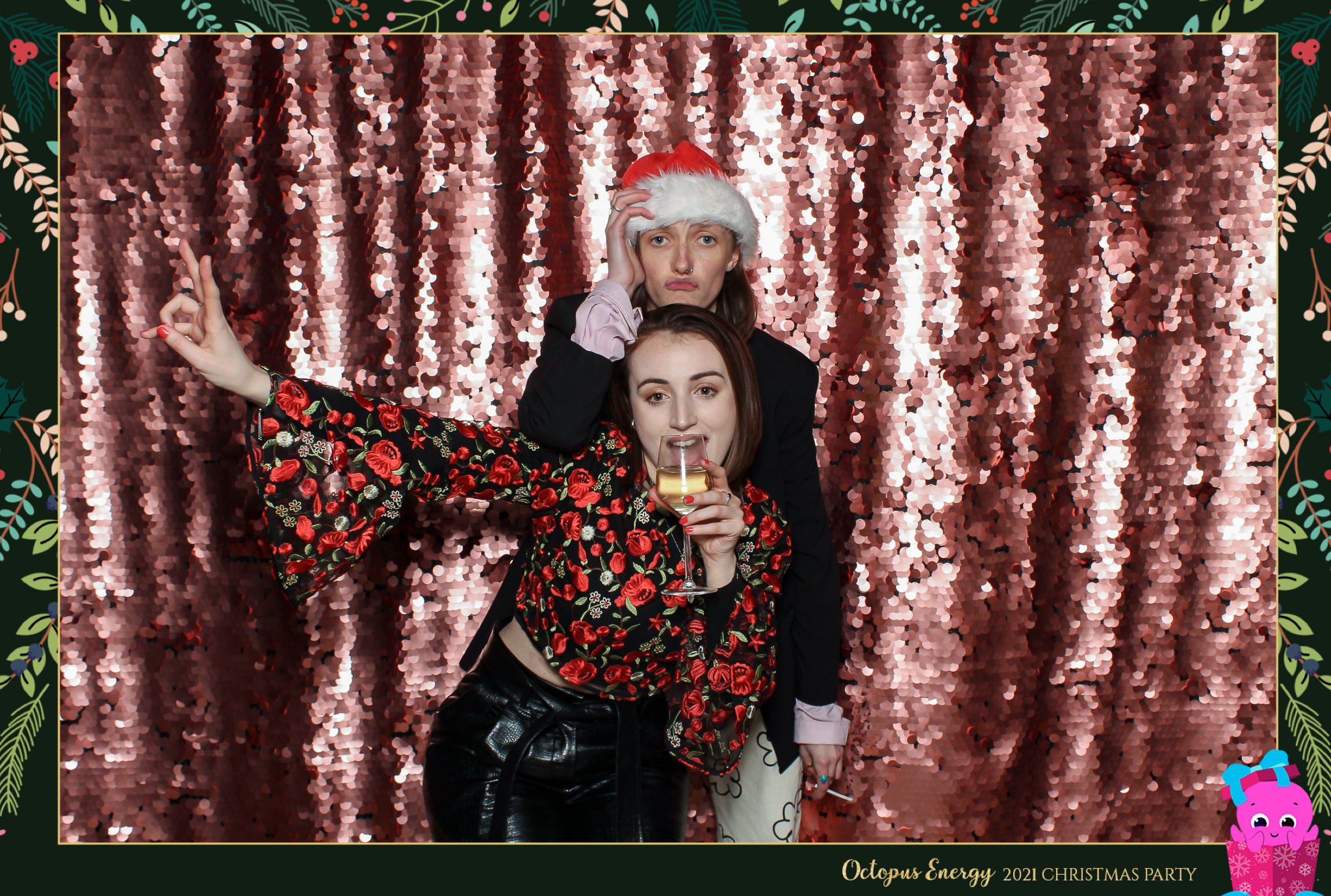 Octopus Energy Christmas Party 2021 | View more photos from the event at gallery.freshbooths.com/u/FreshBooths/Octopus-Energy-Christmas-Party-2021