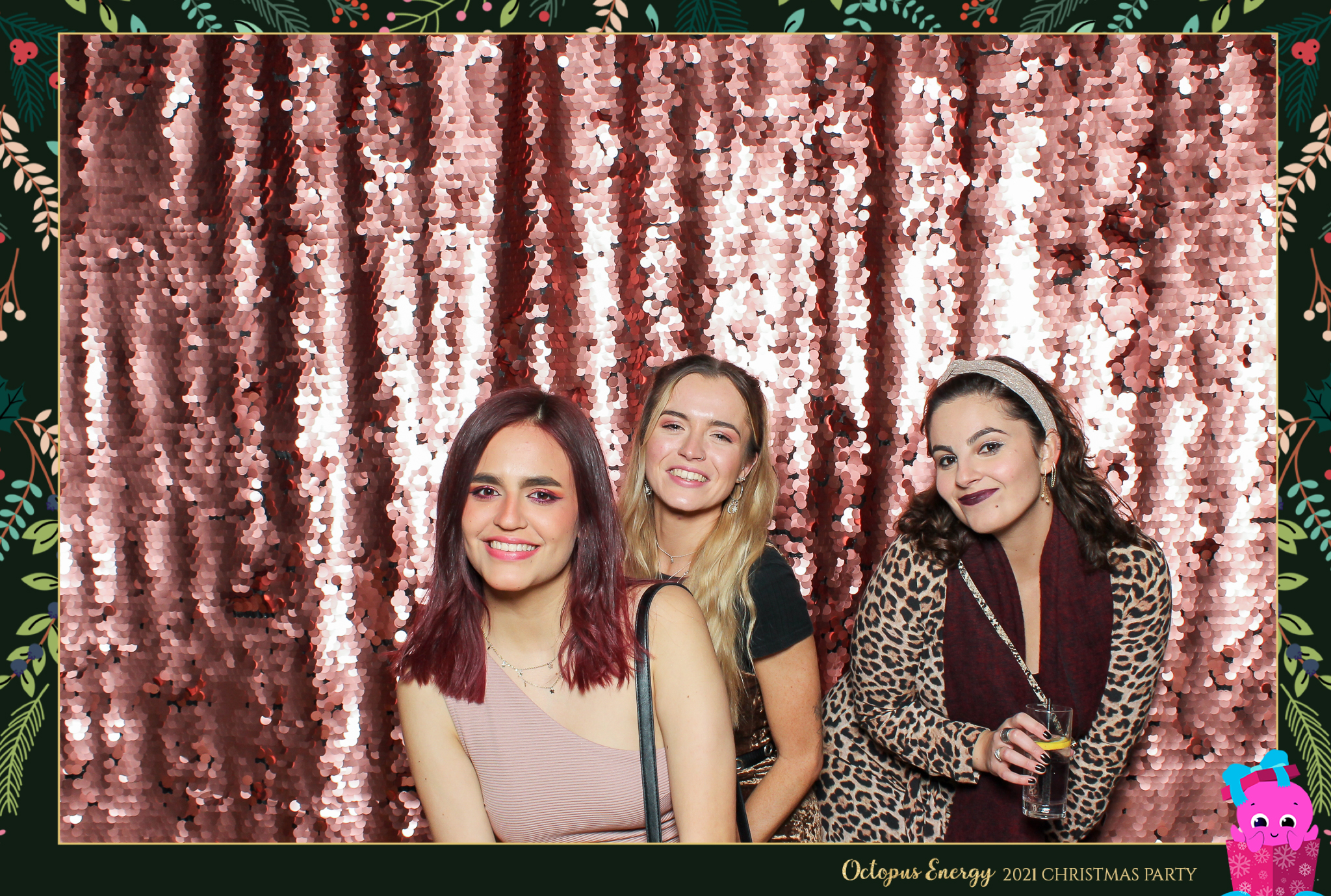 Octopus Energy Christmas Party 2021 | View more photos from the event at gallery.freshbooths.com/u/FreshBooths/Octopus-Energy-Christmas-Party-2021