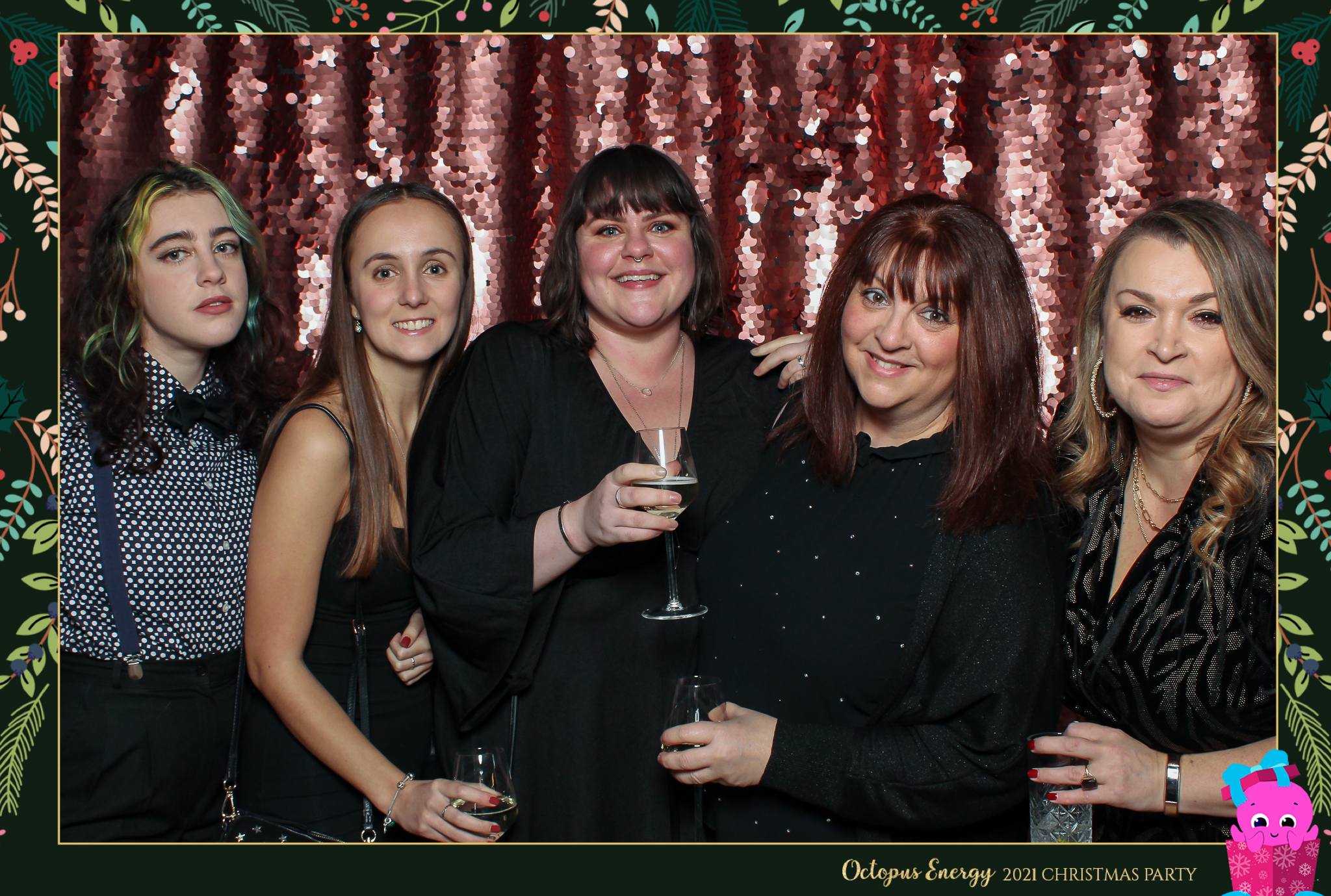 Octopus Energy Christmas Party 2021 | View more photos from the event at gallery.freshbooths.com/u/FreshBooths/Octopus-Energy-Christmas-Party-2021