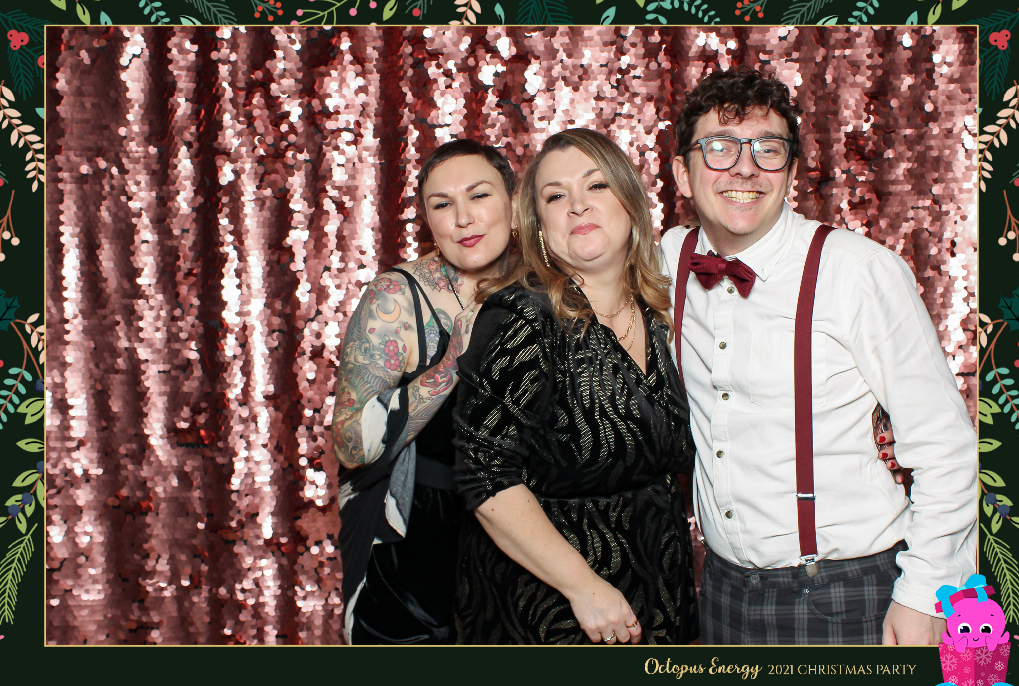 Octopus Energy Christmas Party 2021 | View more photos from the event at gallery.freshbooths.com/u/FreshBooths/Octopus-Energy-Christmas-Party-2021