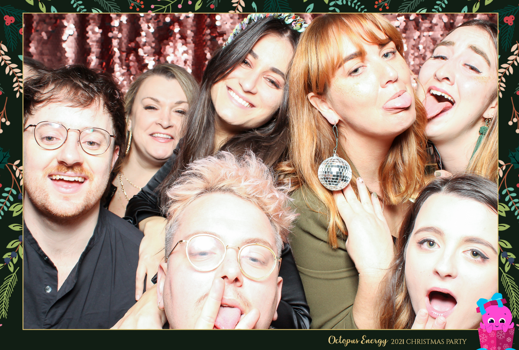 Octopus Energy Christmas Party 2021 | View more photos from the event at gallery.freshbooths.com/u/FreshBooths/Octopus-Energy-Christmas-Party-2021